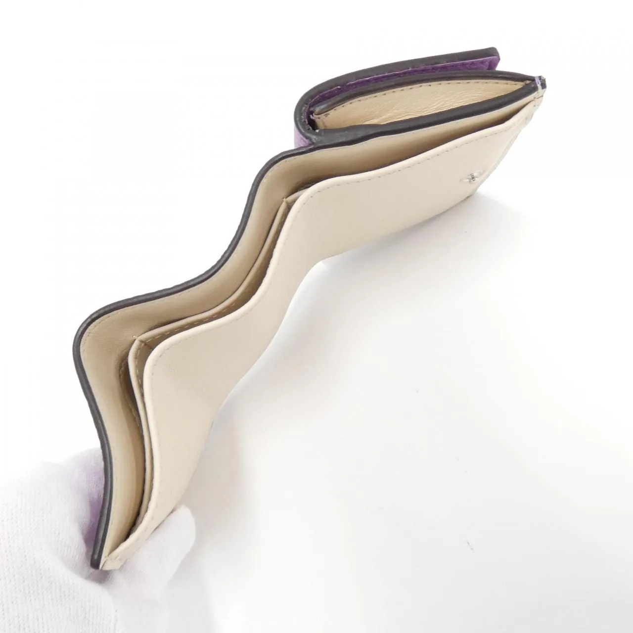 FENDI Peekaboo 8M0426 A91B Wallet Black Rank A - Thumbnail 6