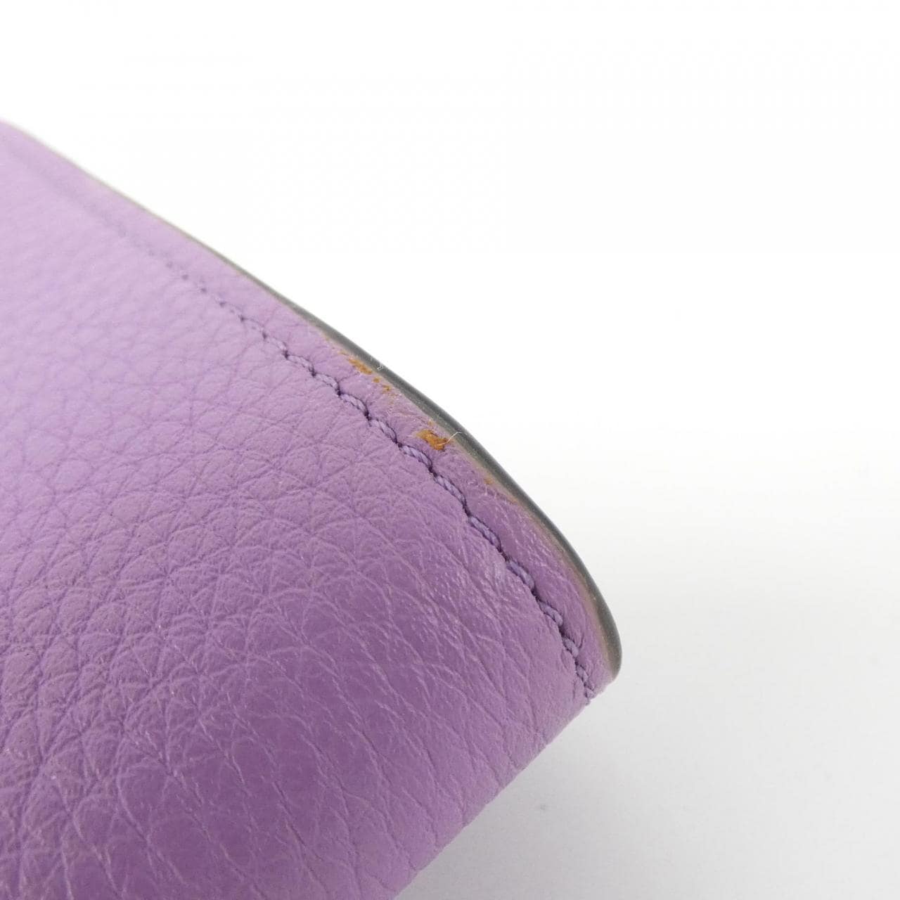 FENDI Peekaboo 8M0427 A91B Wallet 3