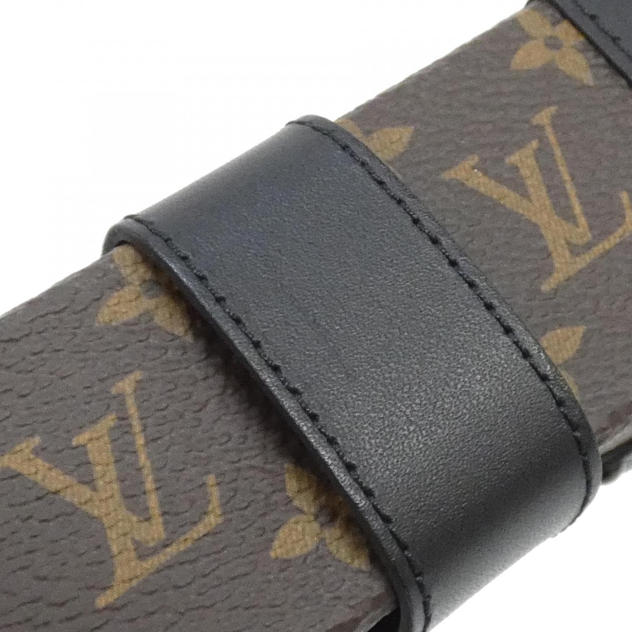 LOUIS VUITTON Pochette M63913 Shoulder Bag Monogram Black Monogram - Thumbnail 4