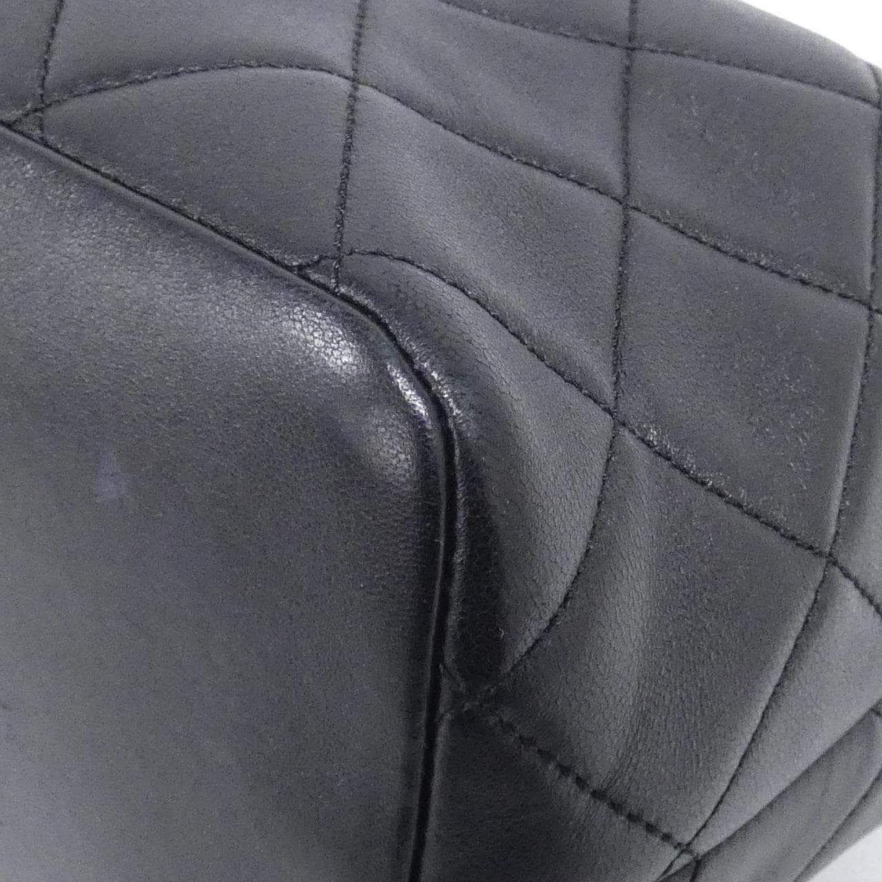 CHANEL Chanel 22 AS3242 Shoulder Lambskin 黑色 羊皮 中古品A - 縮圖 3