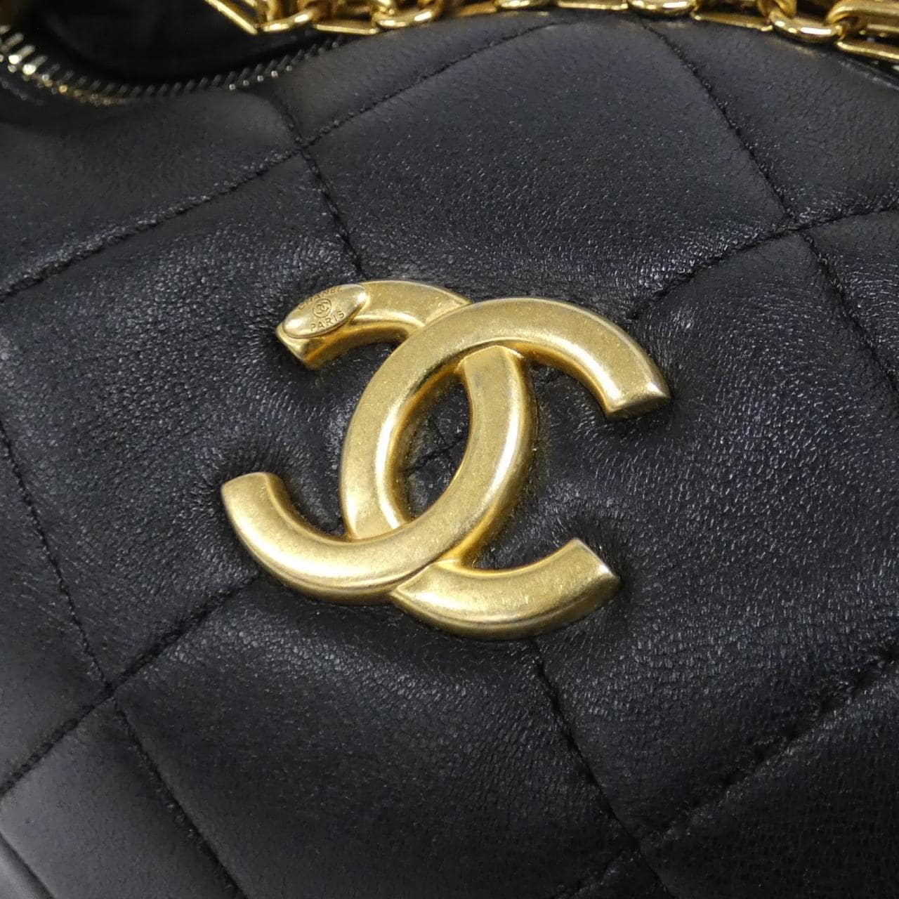 CHANEL Chanel 22 AS3242 Shoulder Lambskin 黑色 羊皮 中古品A - 縮圖 4