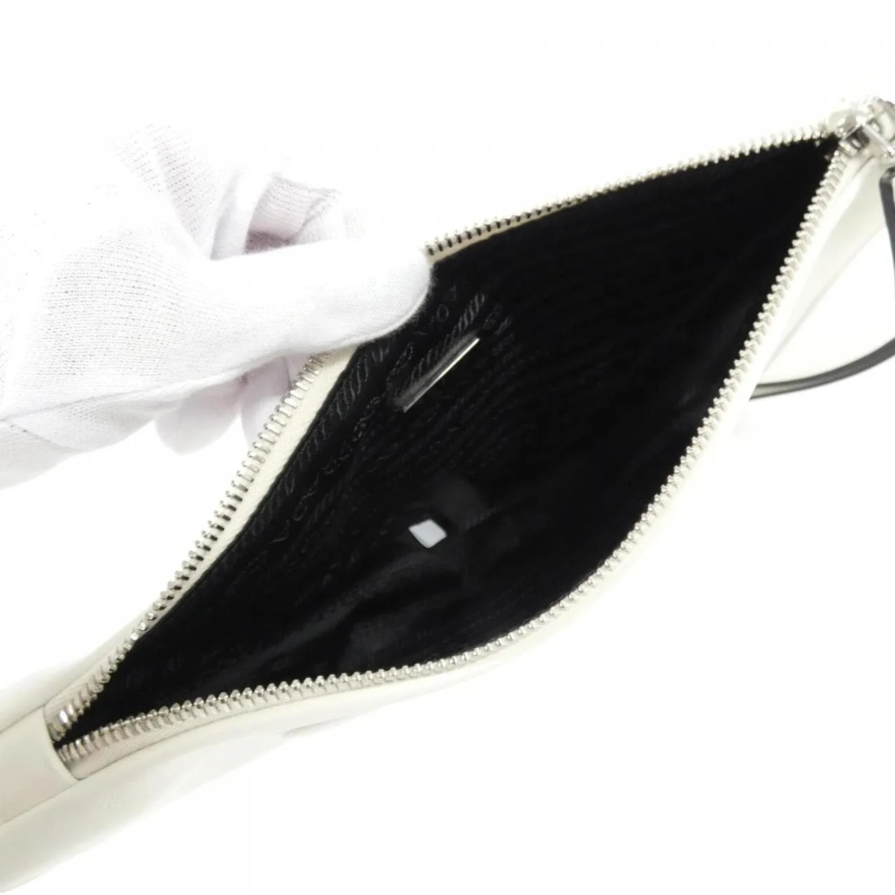 PRADA 1NE039 Pouch 黑色 中古品A - 縮圖 7