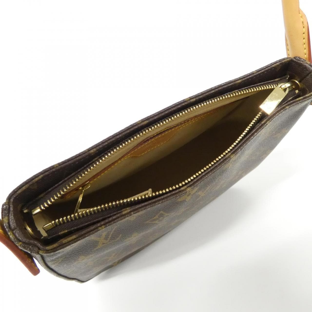 LOUIS VUITTON M51146 Shoulder Bag Monogram Black Monogram - Thumbnail 4