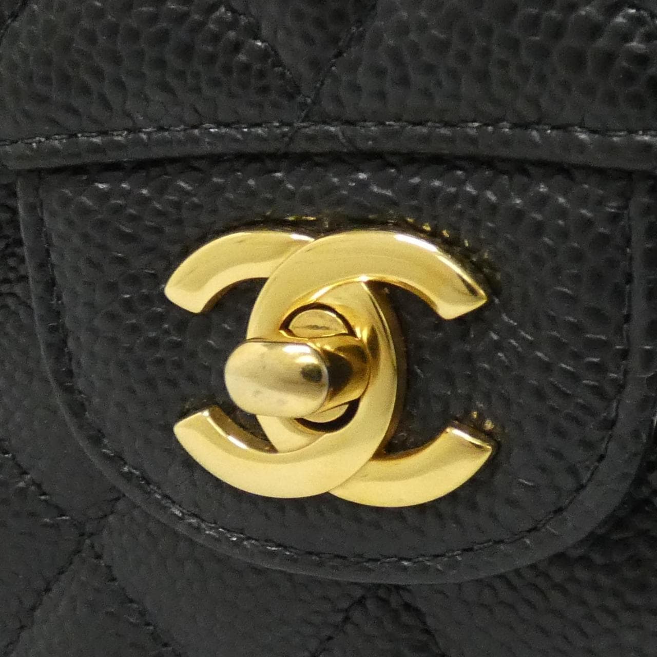 CHANEL Matelasse 1112 Shoulder Grained Calfskin Black Grained Calfskin - Thumbnail 4