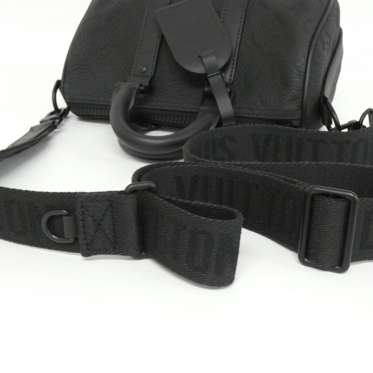 LOUIS VUITTON Keepall M20900 Boston Bag Monogram 黑色 Monogram 中古品A - 縮圖 8