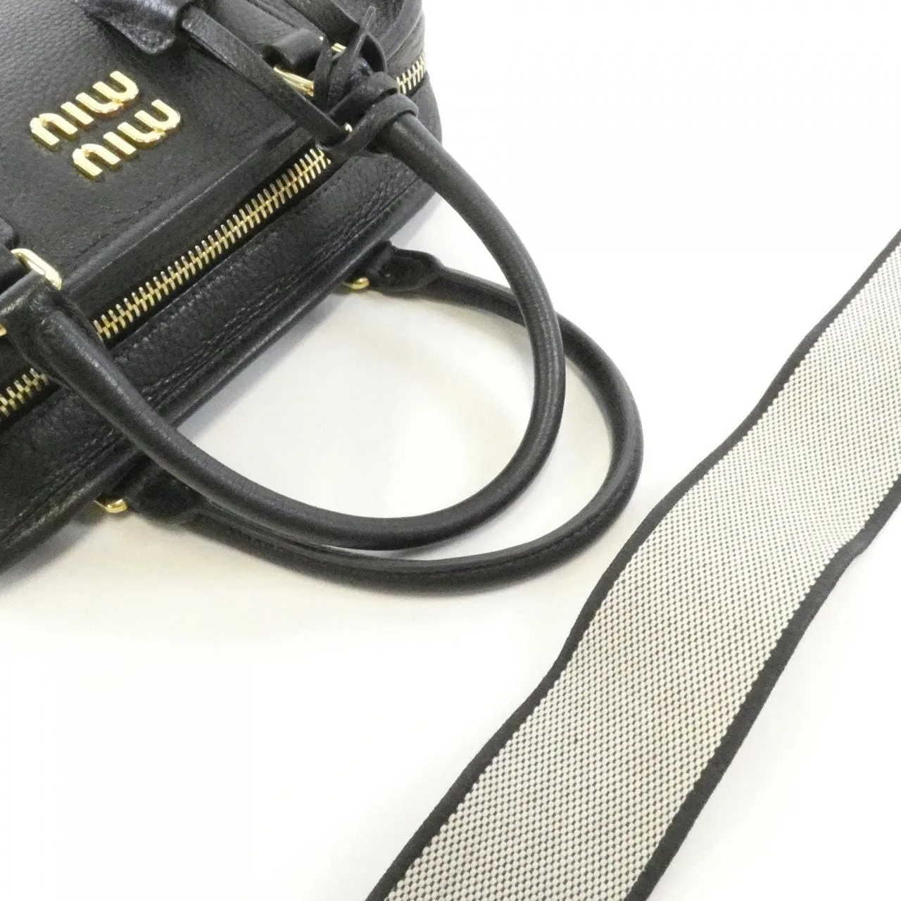 MIU MIU Handbag Black - Thumbnail 6