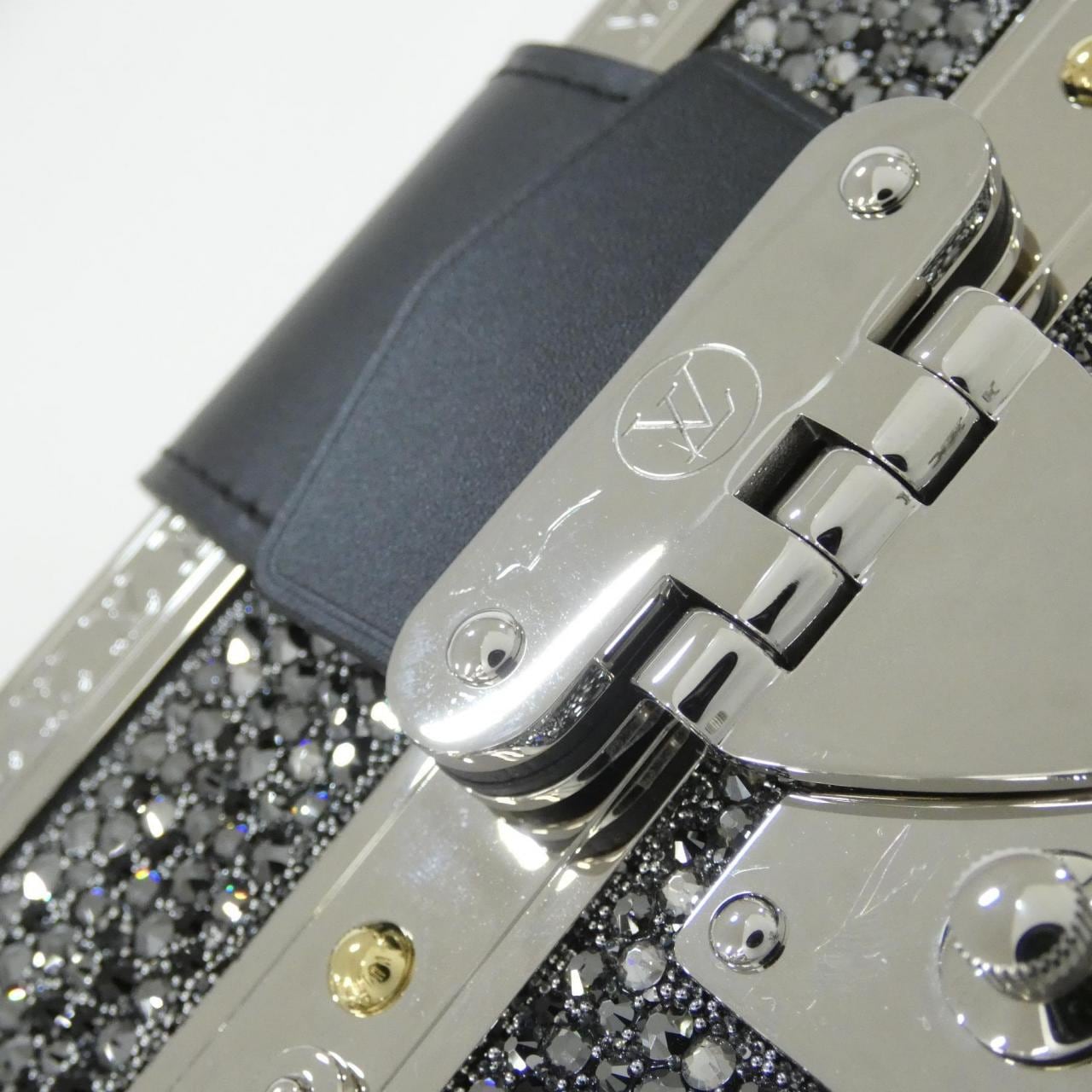 LOUIS VUITTON M24217 Shoulder Bag 銀色 - 縮圖 4