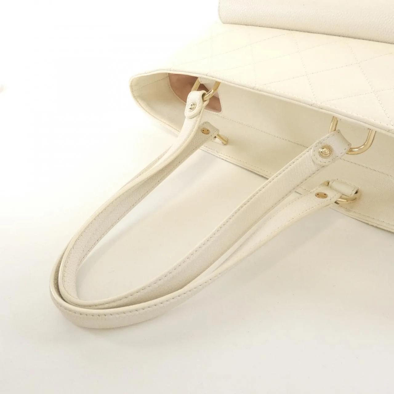 CHANEL Handbag Caviar Leather White Caviar Leather Rank B - Thumbnail 4