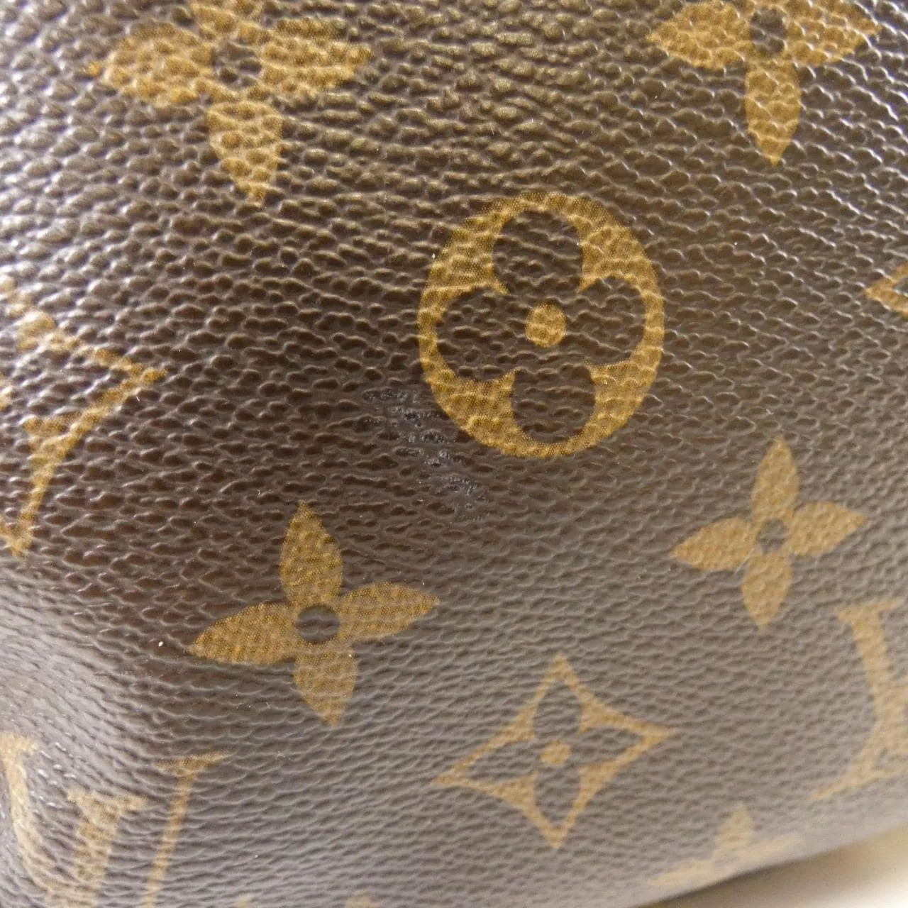 LOUIS VUITTON Odéon M56390 Shoulder Monogram