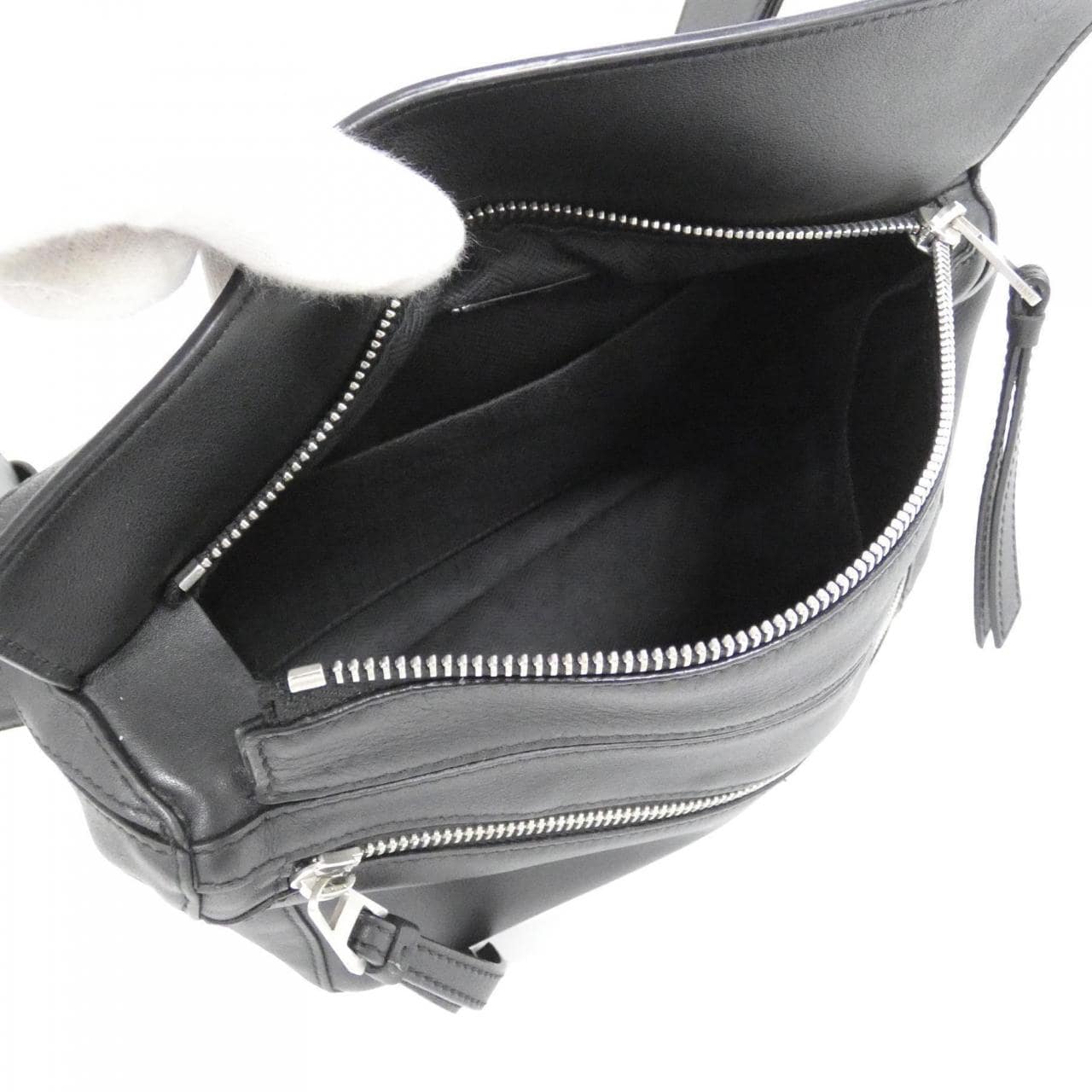 LOEWE Puzzle B510P35X09 Shoulder Bag Black - Thumbnail 8