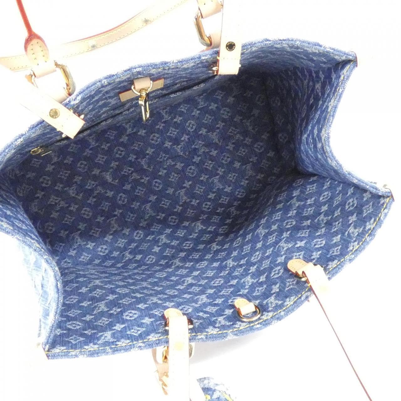 LOUIS VUITTON OnTheGo M46871 Bag Monogram 藍色 Monogram 中古品A - 縮圖 5