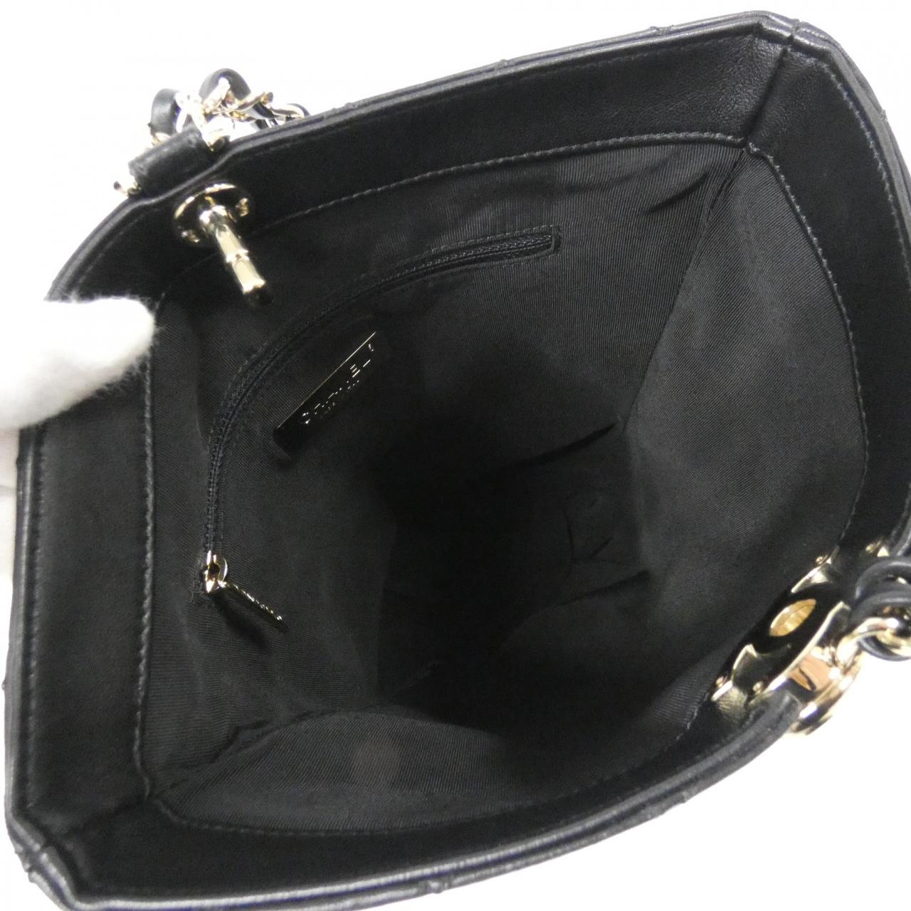 CHANEL Backpack Lambskin 黑色 羊皮 中古品A - 縮圖 8