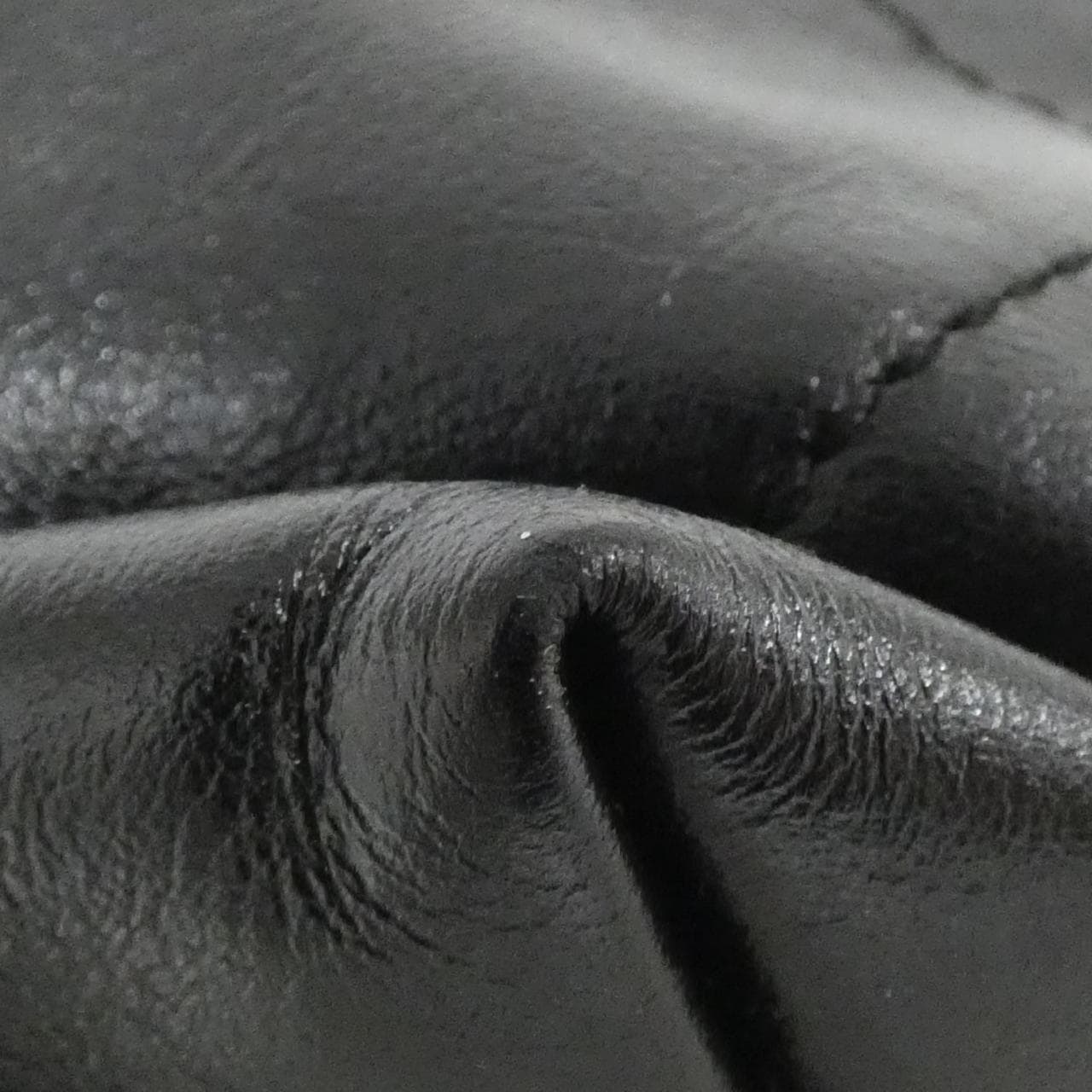 CHANEL Chanel 22 AS3980 Bag Black - Thumbnail 3