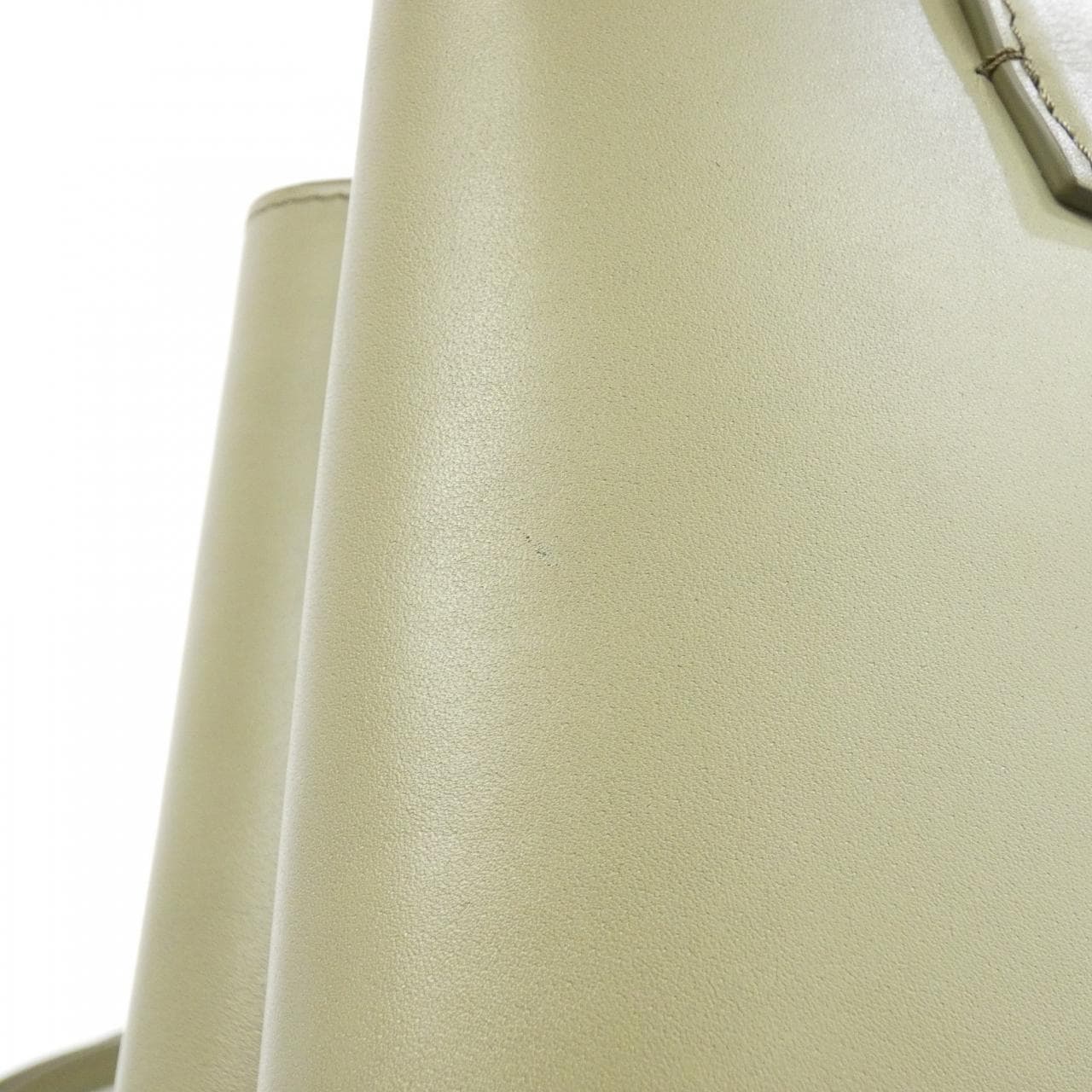 LOUIS VUITTON Capucines Bag Green - Thumbnail 6