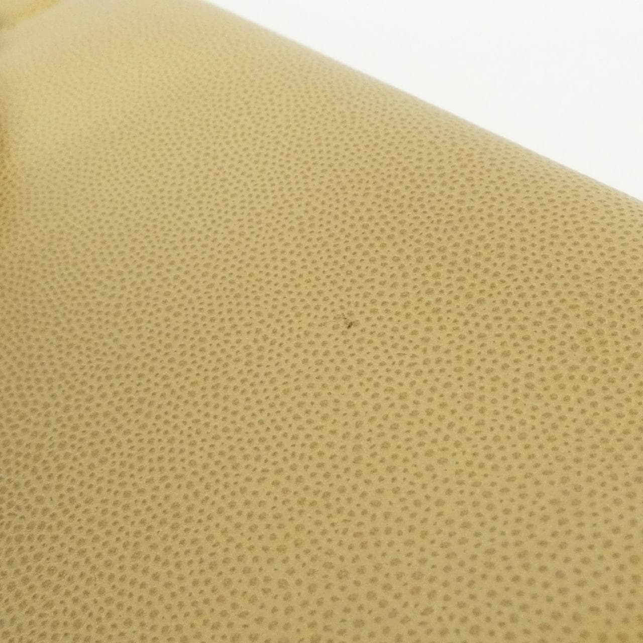 CHANEL Handbag Grained Calfskin 米色 荔枝紋牛皮 中古品B - 縮圖 4