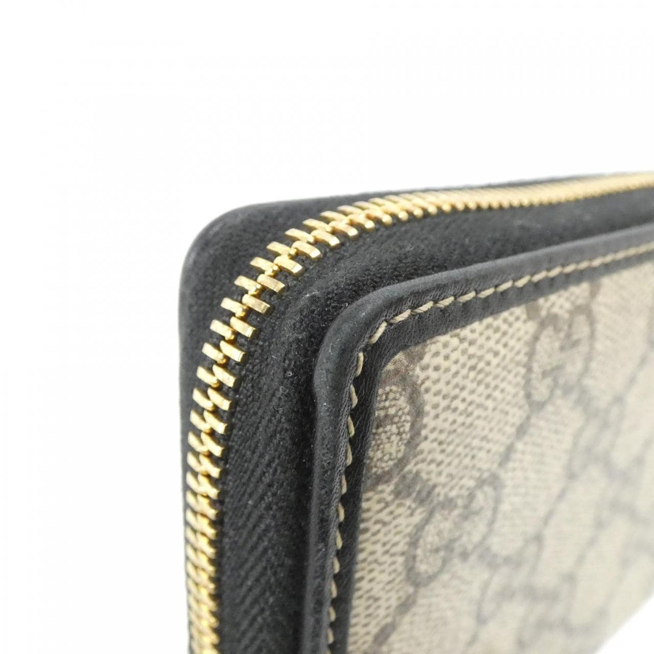 GUCCI 819122 FAD6L Wallet Canvas 3
