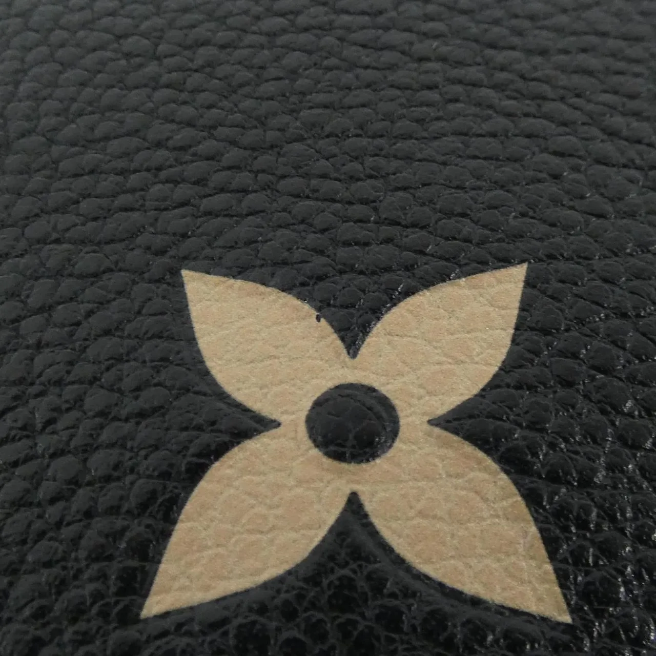 LOUIS VUITTON M82338 Wallet Monogram Black Monogram Rank A - Thumbnail 4