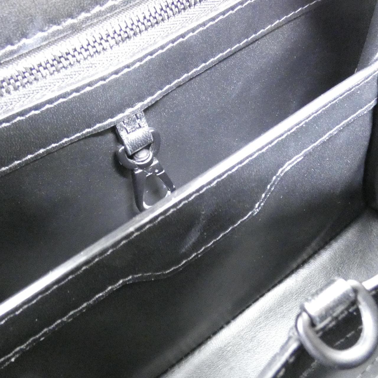 LOUIS VUITTON Capucines M55855 Bag Black Rank A - Thumbnail 8