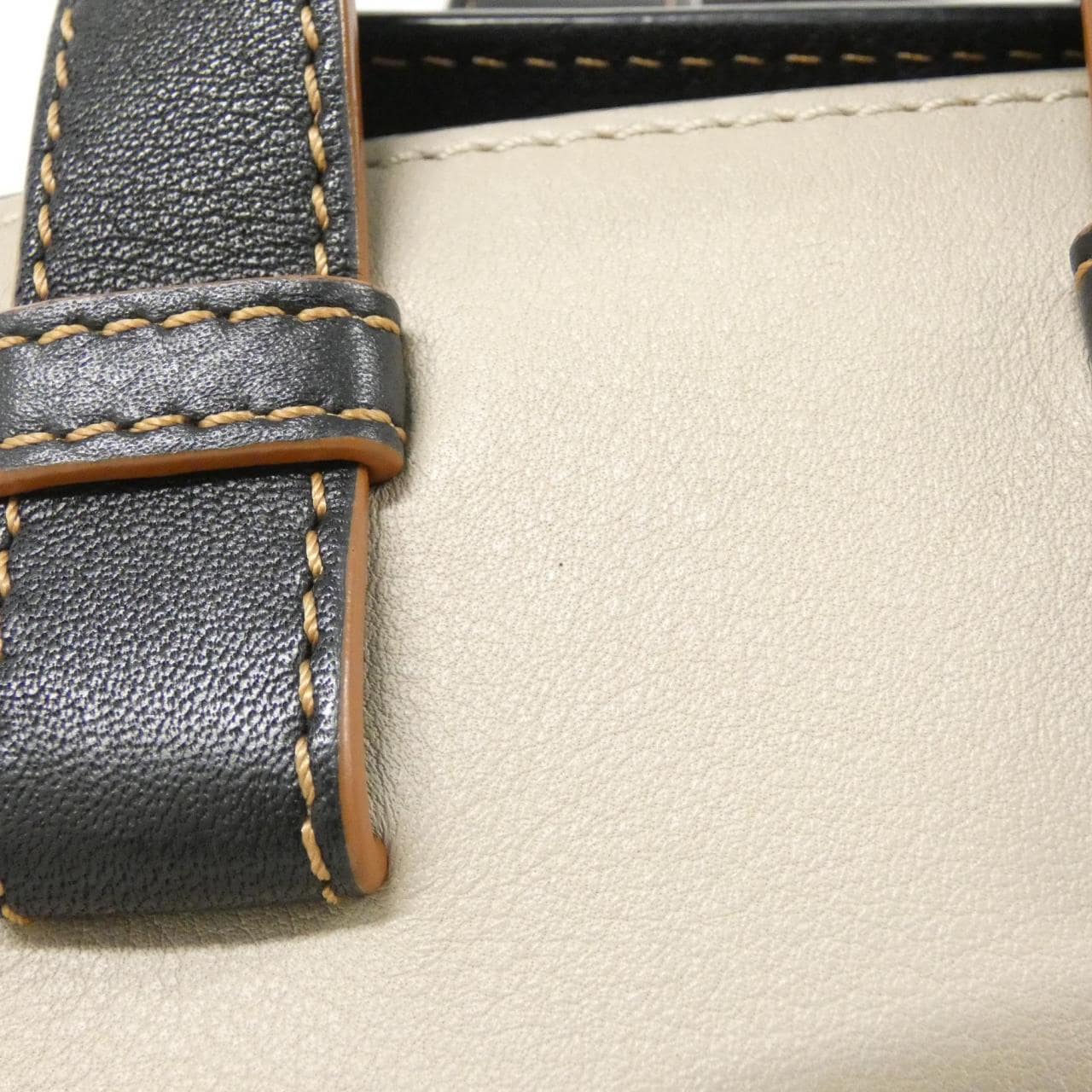 LOEWE Hammock A538Z95X09 Shoulder Bag 黑色 中古品A - 縮圖 6