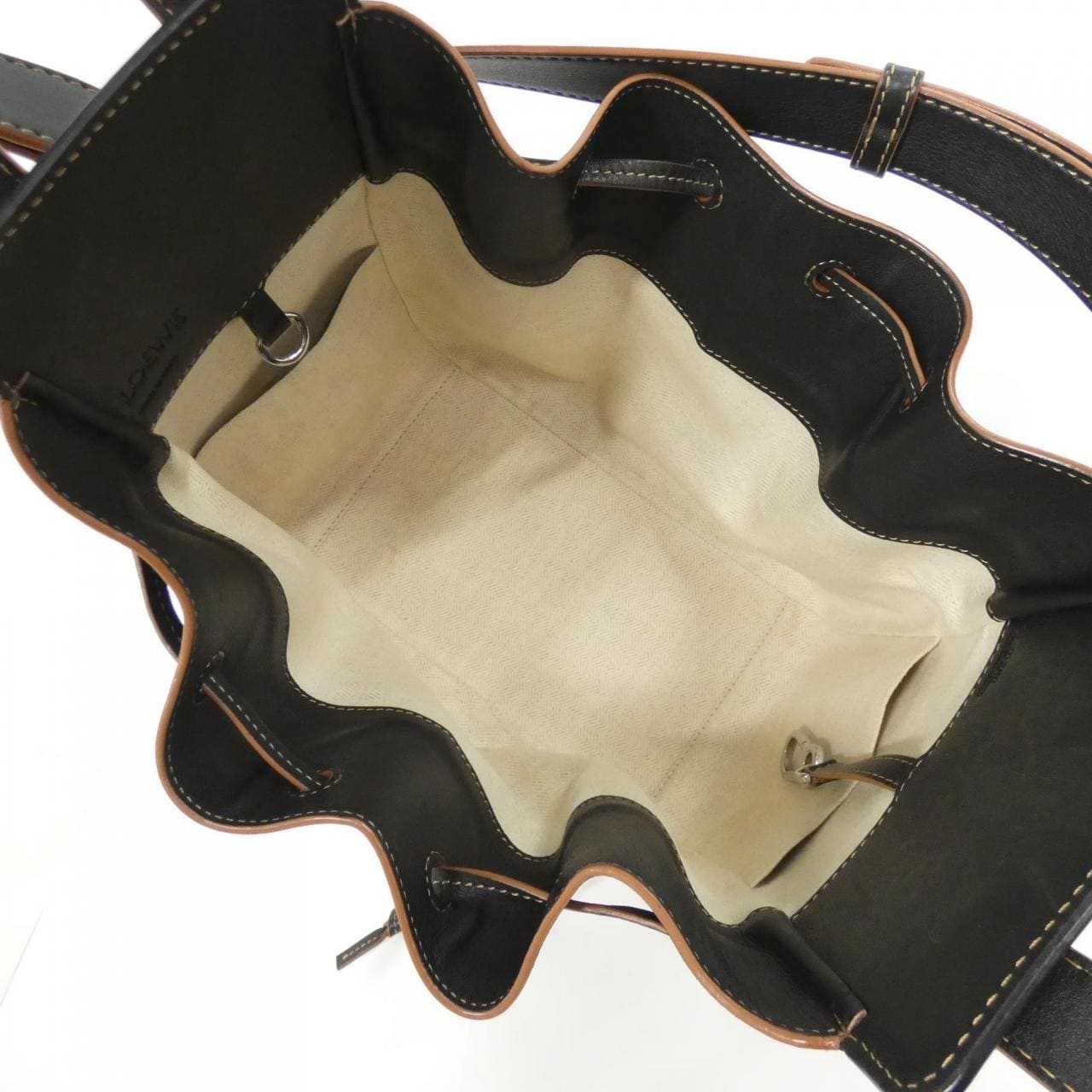 LOEWE Hammock A538Z95X09 Shoulder Bag 黑色 中古品A - 縮圖 9