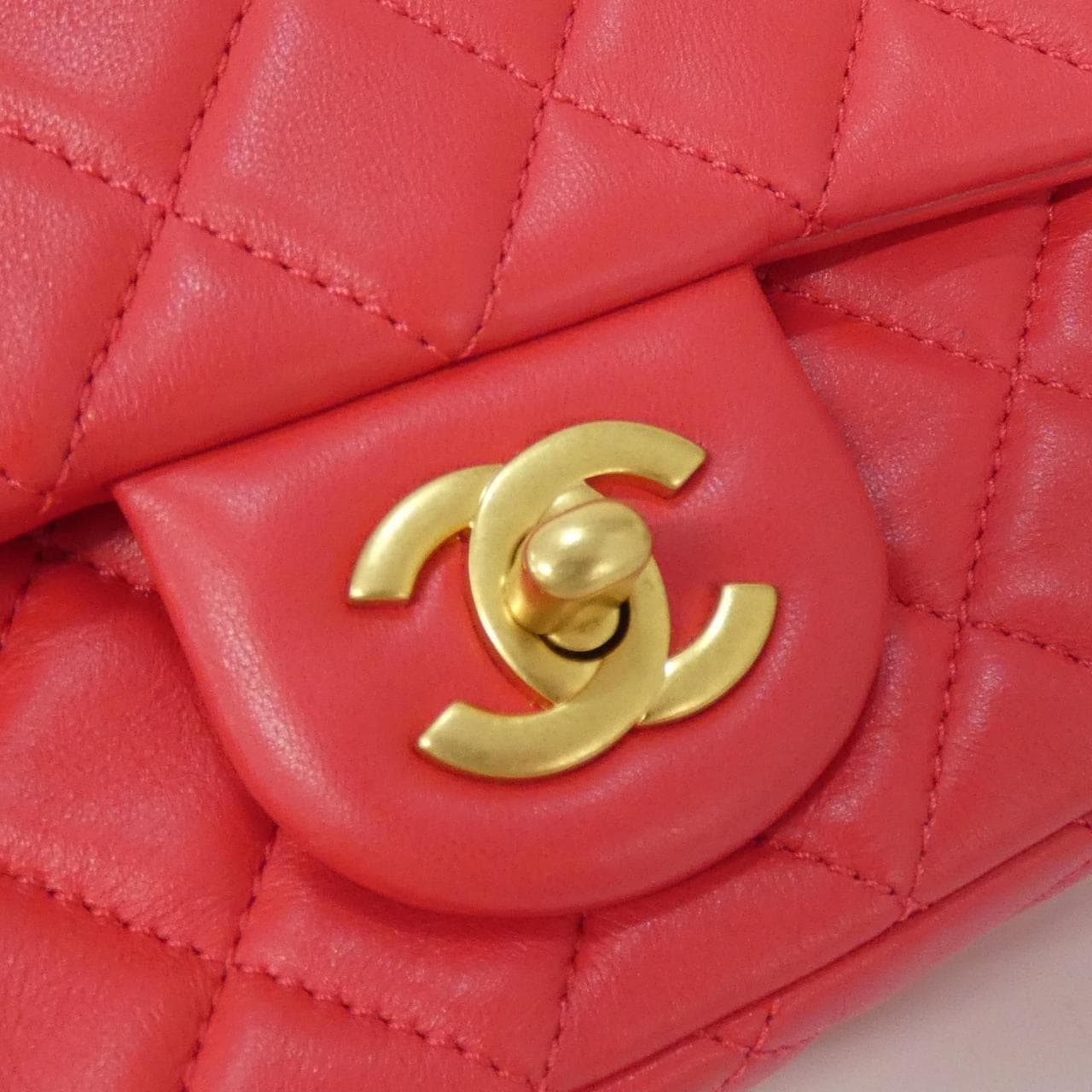 CHANEL Chanel 19 AS1786 Shoulder Lambskin Red Lambskin - Thumbnail 5