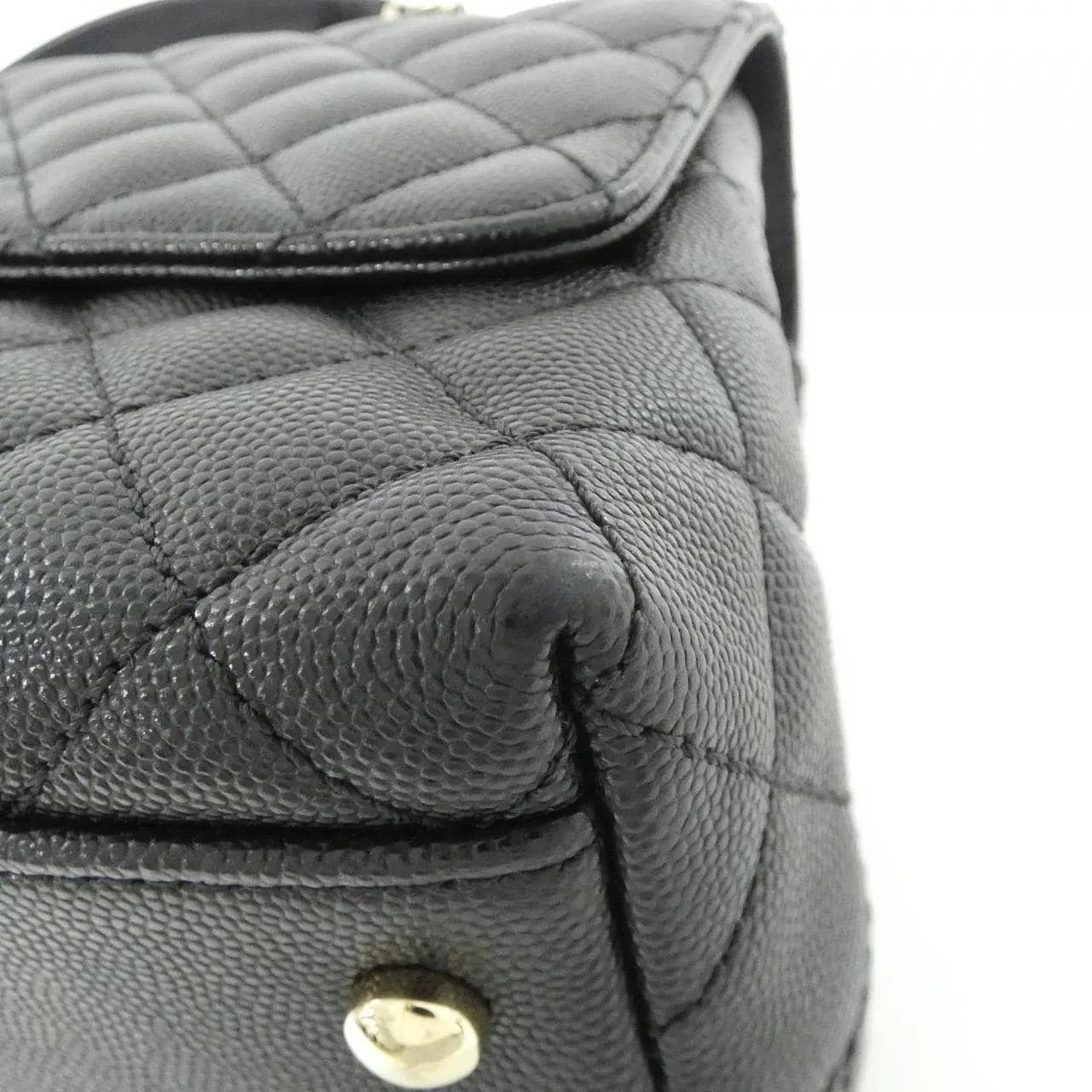 CHANEL Matelasse 92991 Handbag Grained Calfskin Black Grained Calfskin Rank B - Thumbnail 4