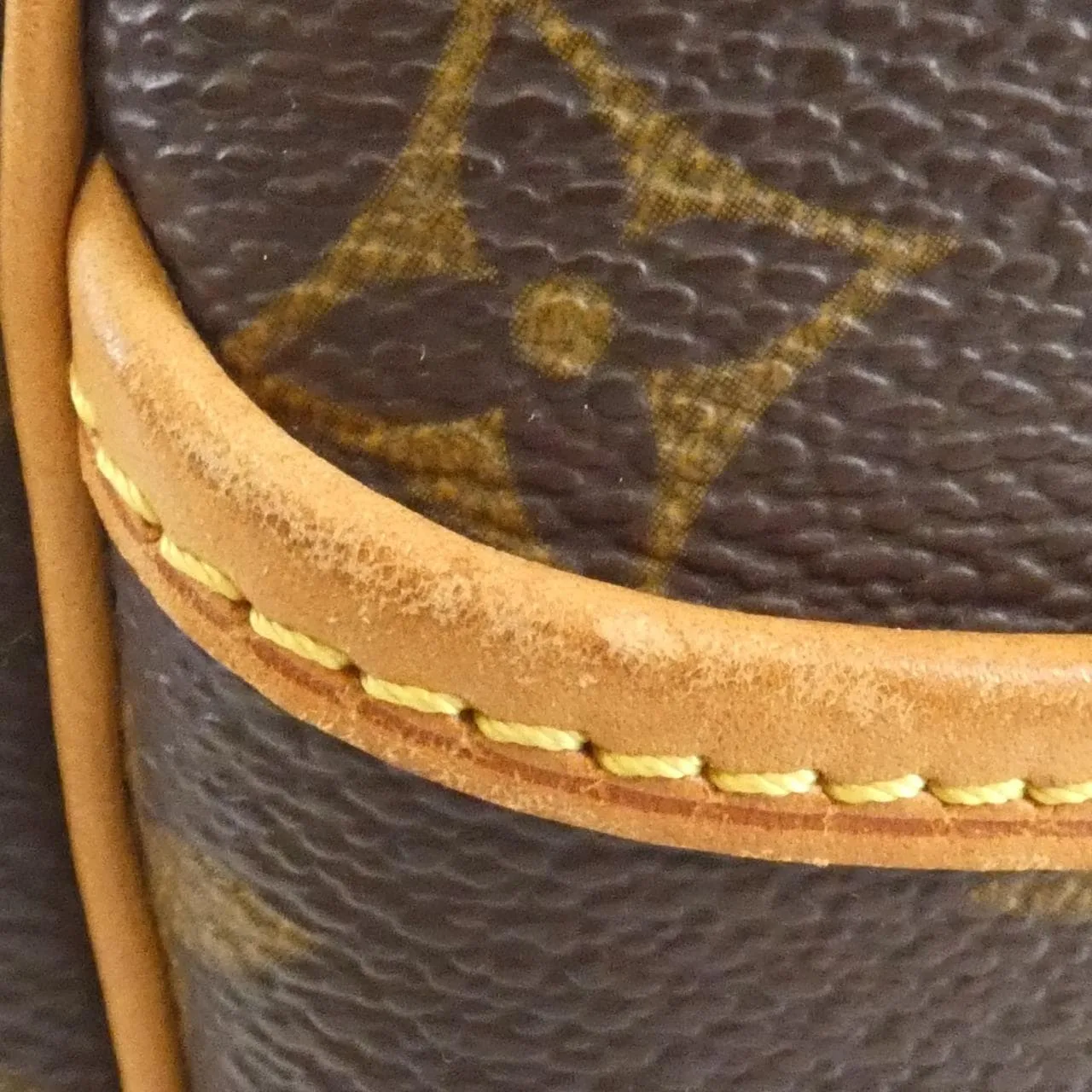 LOUIS VUITTON M42228 Handbag Monogram Black Monogram Rank B - Thumbnail 4