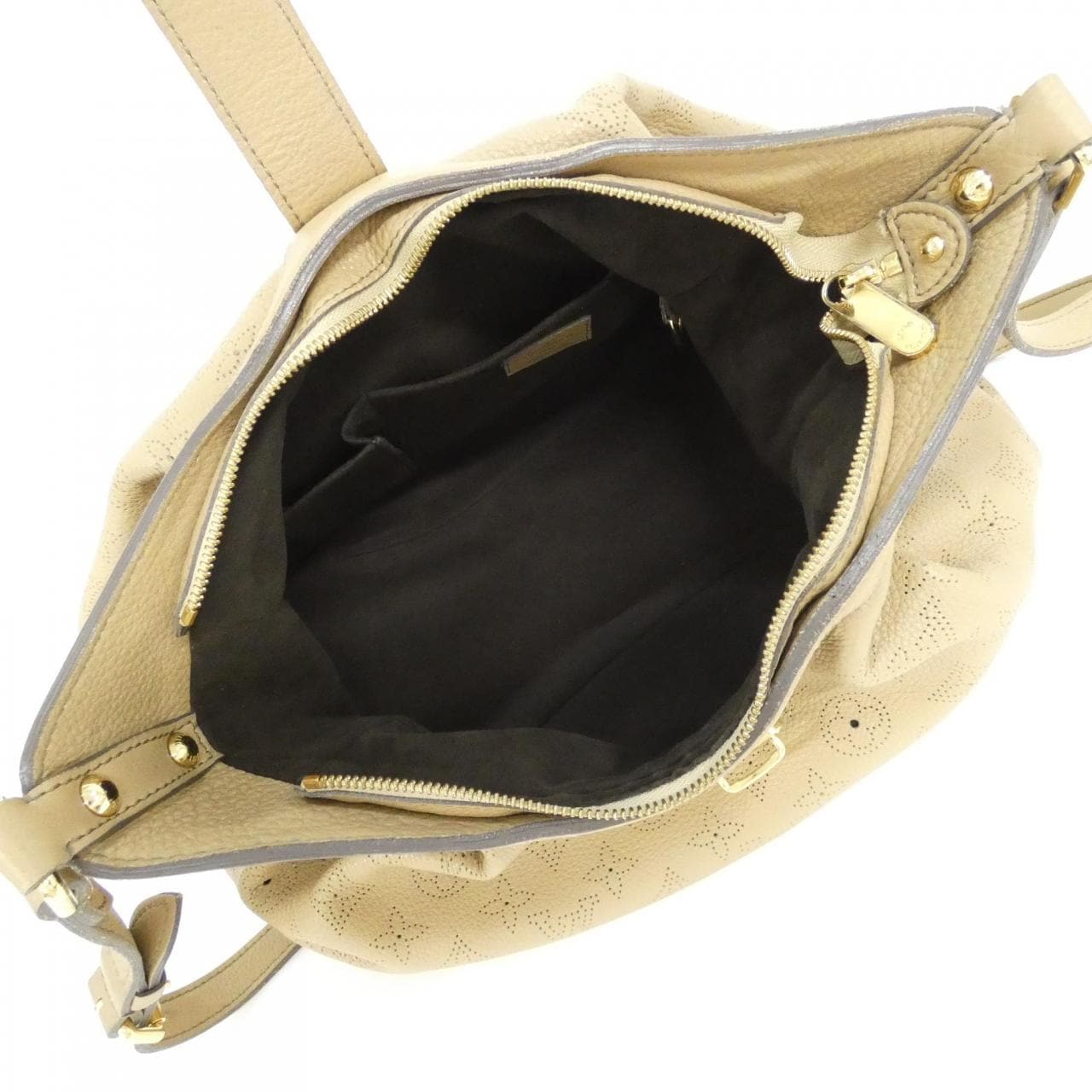 LOUIS VUITTON Mahina M95973 Shoulder 黑色 中古品B - 縮圖 10