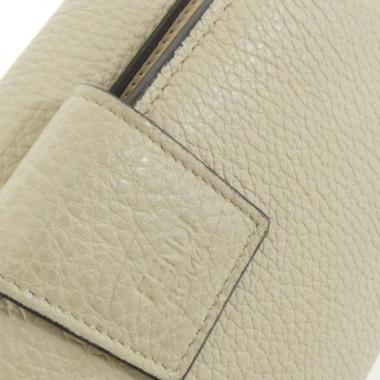 FENDI Peekaboo 8M0437 A91B Wallet 黑色 中古品A - 縮圖 4