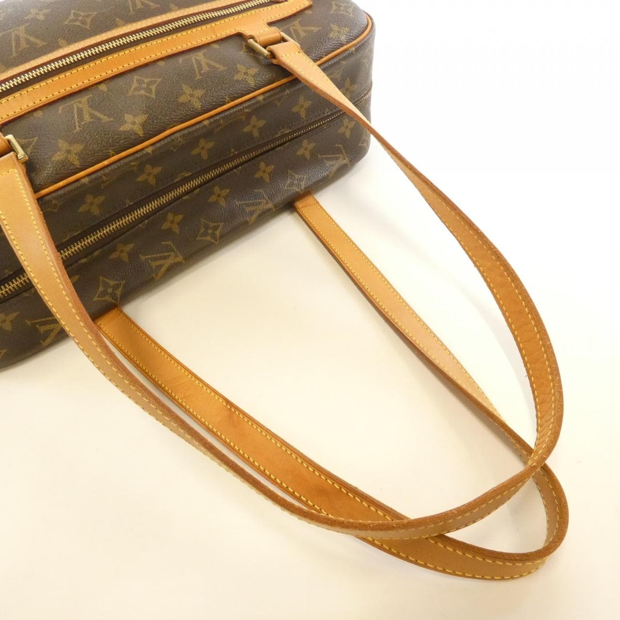 LOUIS VUITTON M51181 Shoulder Monogram 黑色 Monogram 中古品B - 縮圖 4