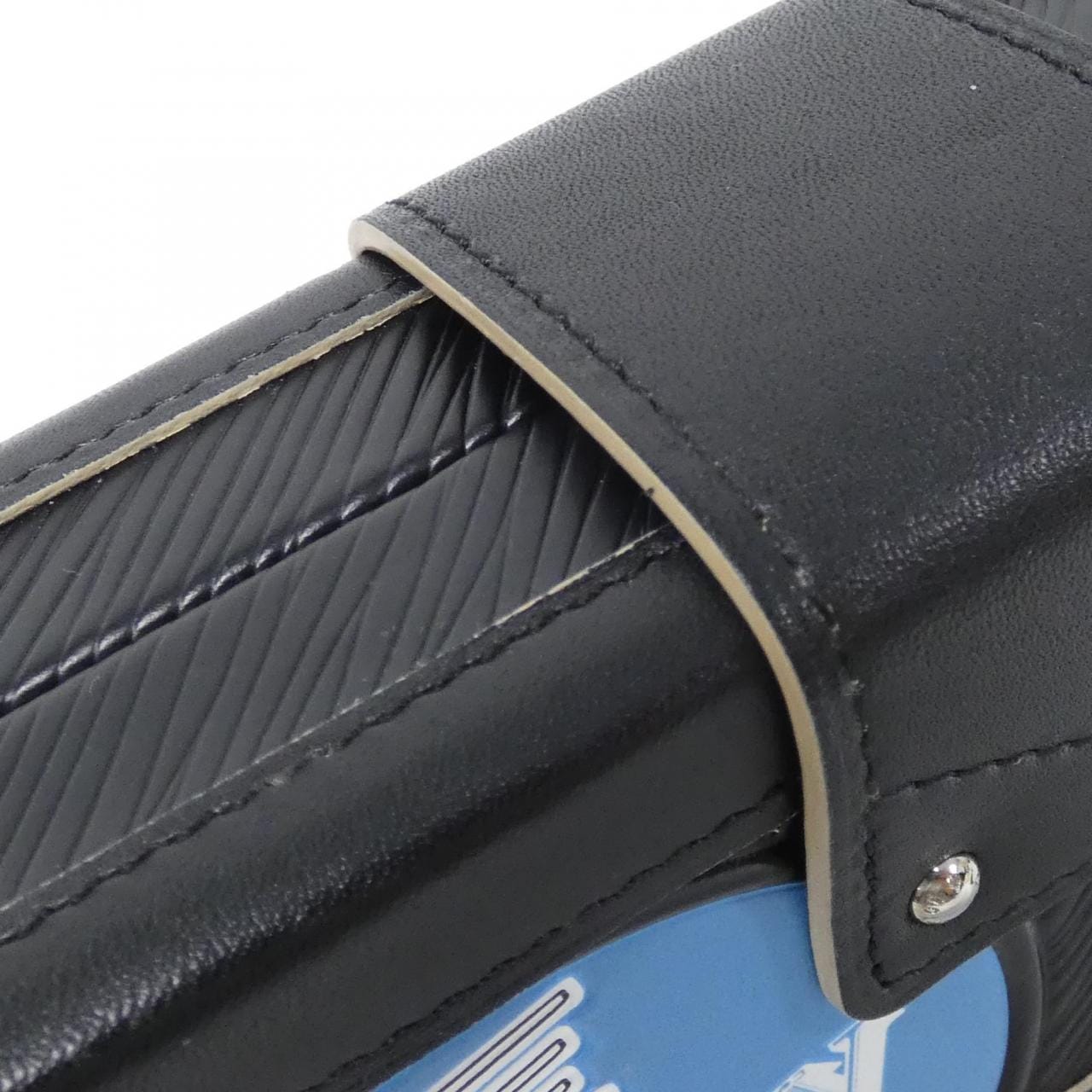 LOUIS VUITTON M52051 Shoulder Bag Epi Black Epi - Thumbnail 4