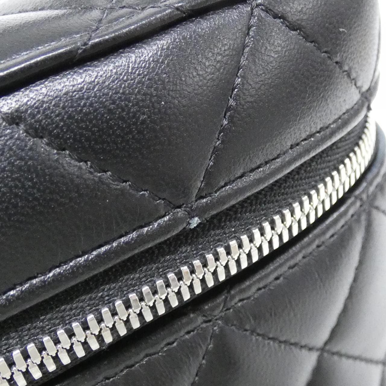 CHANEL AS2362 Handbag Lambskin 黑色 羊皮 中古品A - 縮圖 5