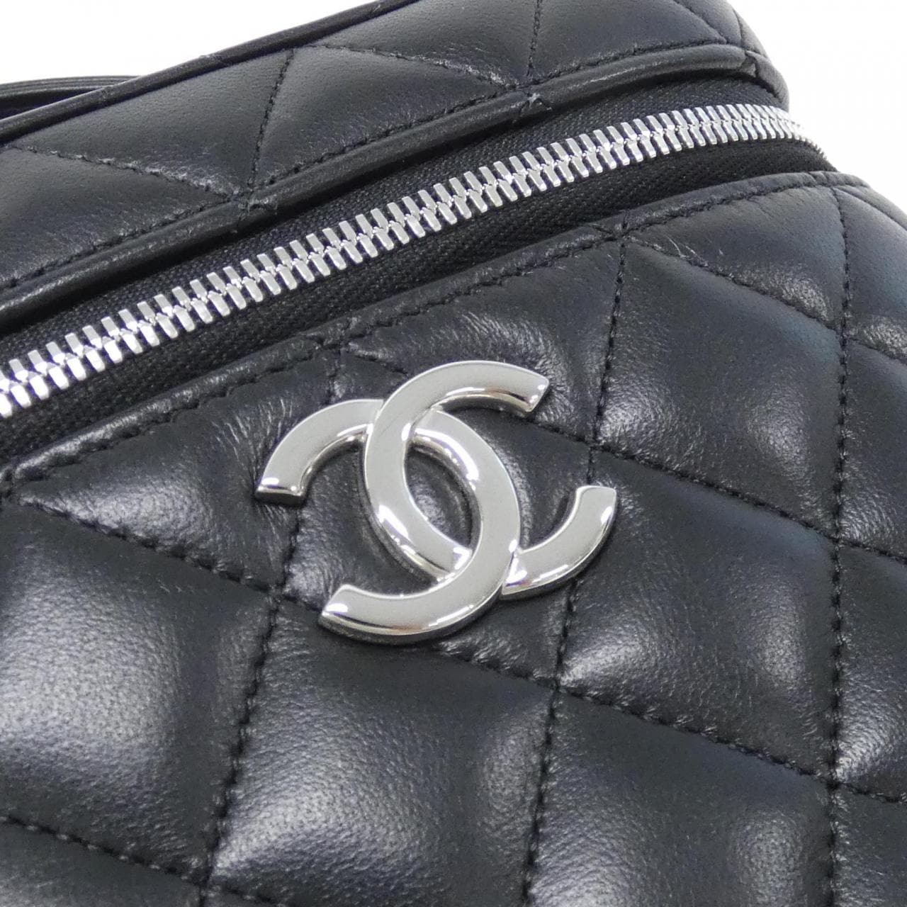CHANEL AS2362 Handbag Lambskin 黑色 羊皮 中古品A - 縮圖 6