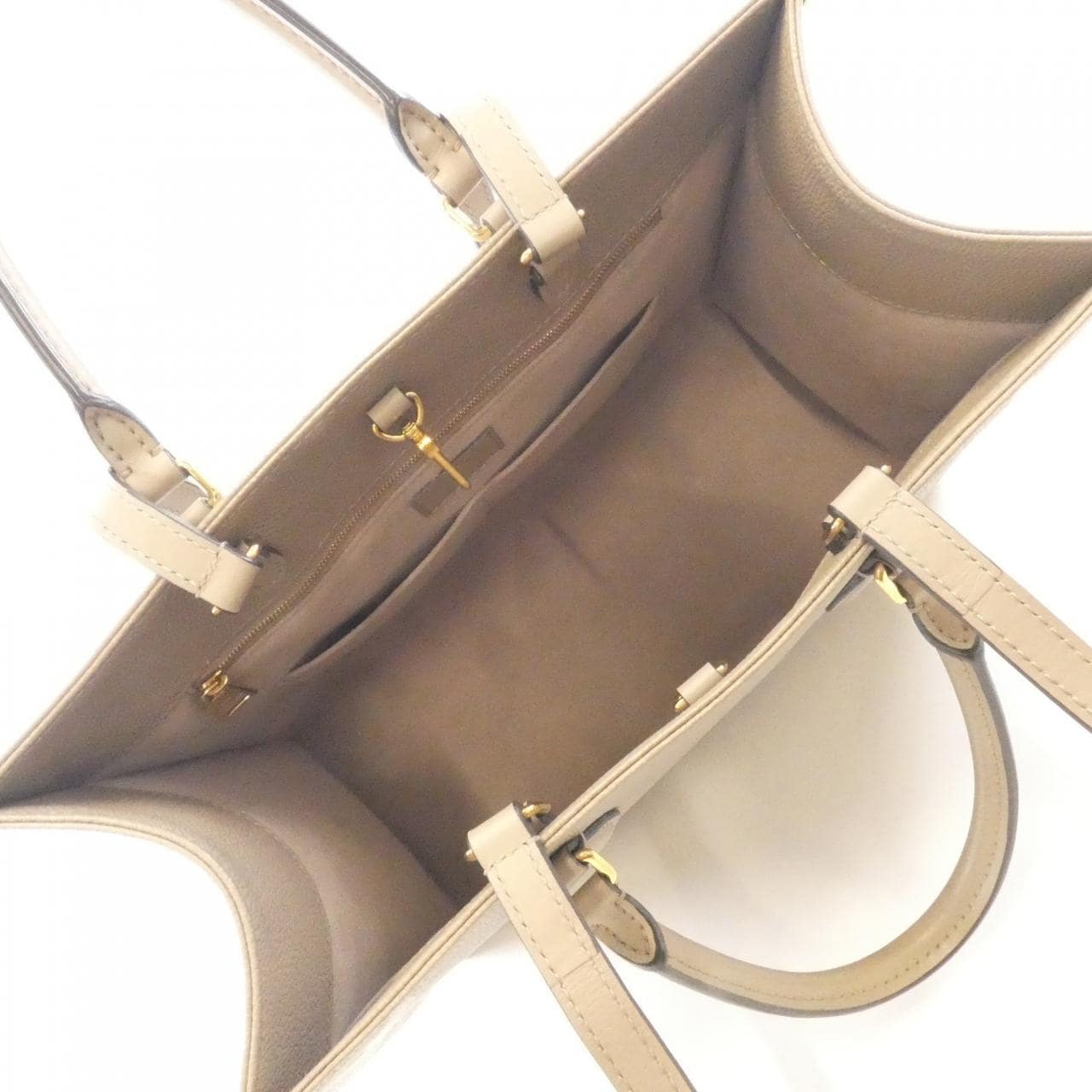 LOUIS VUITTON OnTheGo M45607 Handbag Monogram 黑色 Monogram 中古品B - 縮圖 7