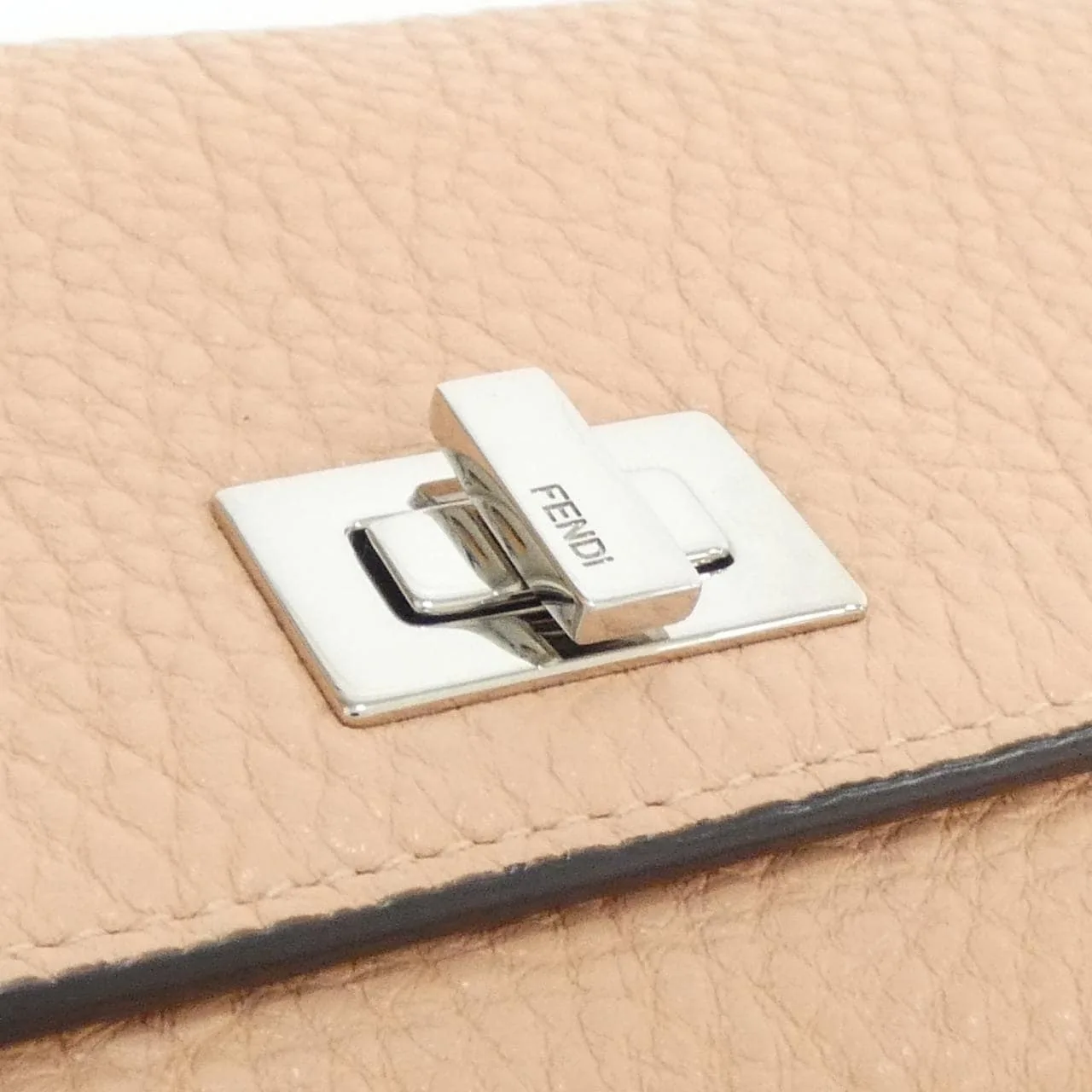 FENDI Peekaboo 8M0427 A91B Wallet Black Rank A - Thumbnail 4