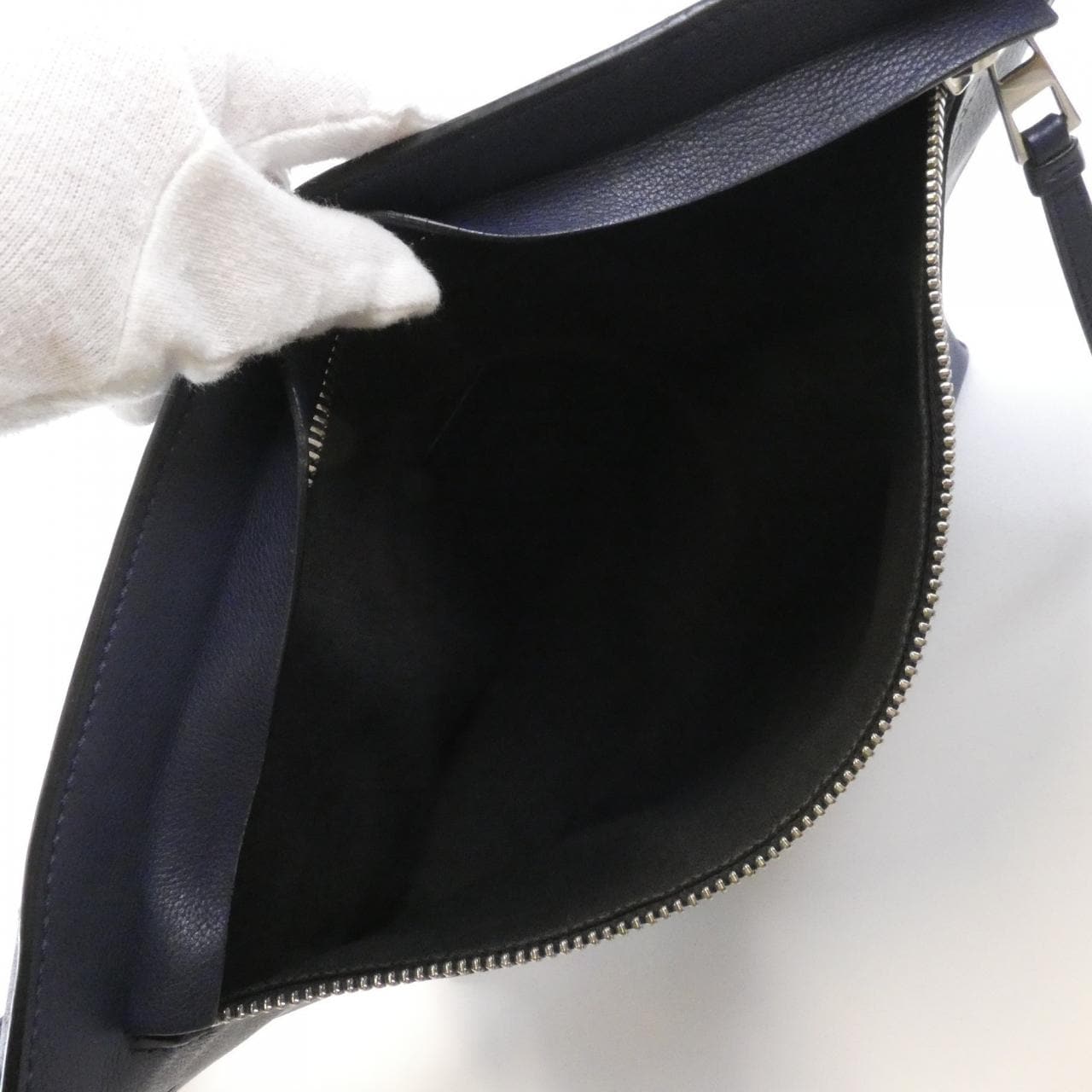 LOEWE 316 36 P37 Shoulder Bag Navy Rank B - Thumbnail 8