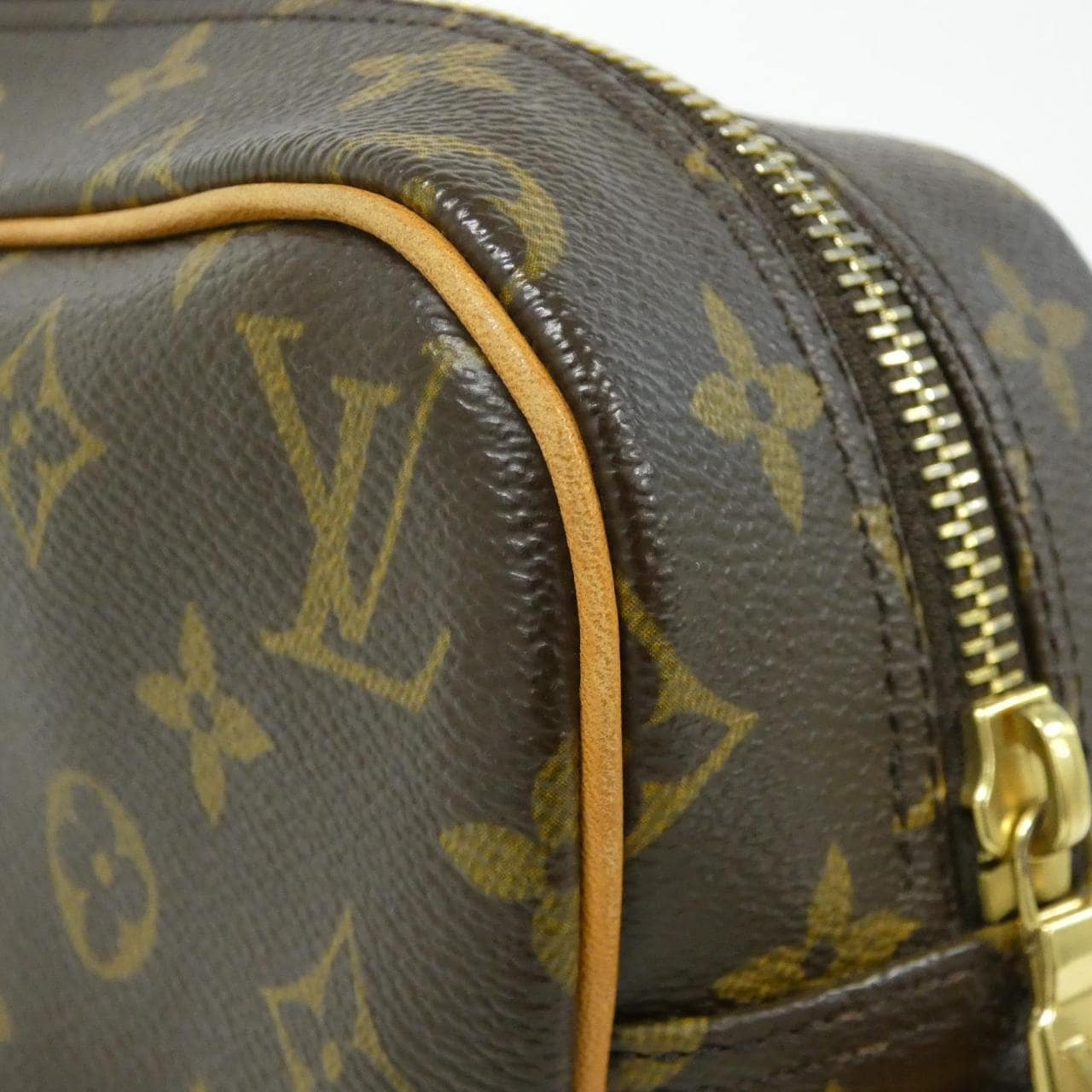 LOUIS VUITTON Nile M45244 Shoulder Bag Monogram Black Monogram Rank A - Thumbnail 5