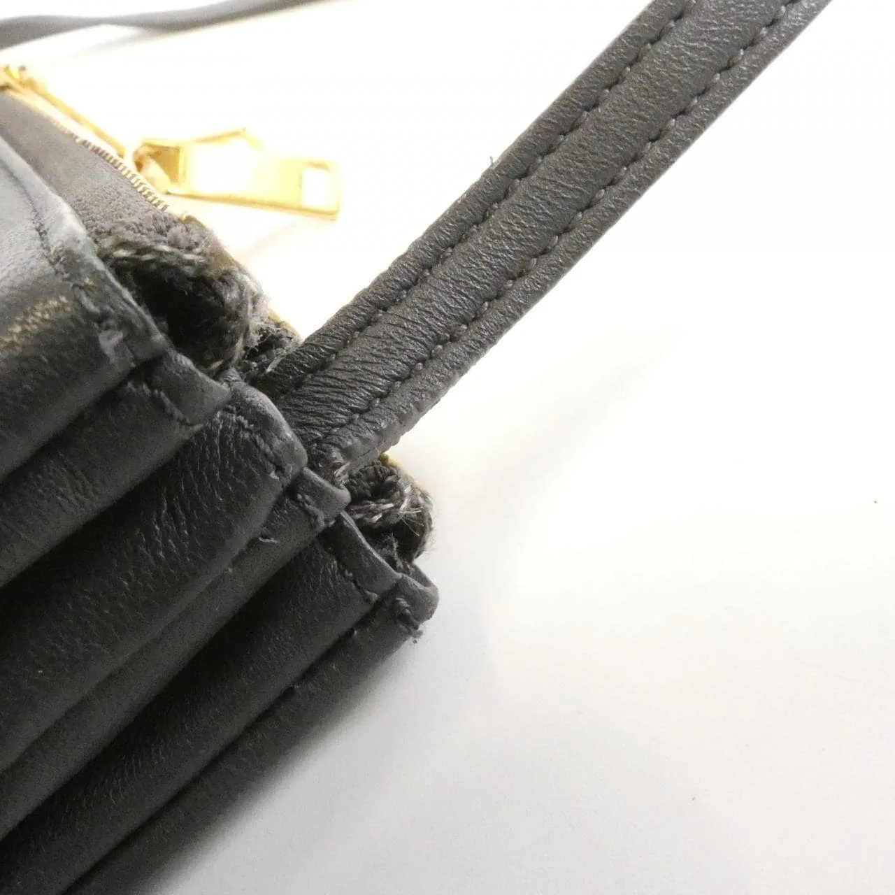 CELINE Triomphe 187613BEB Shoulder Lambskin 黑色 羊皮 中古品B - 縮圖 5