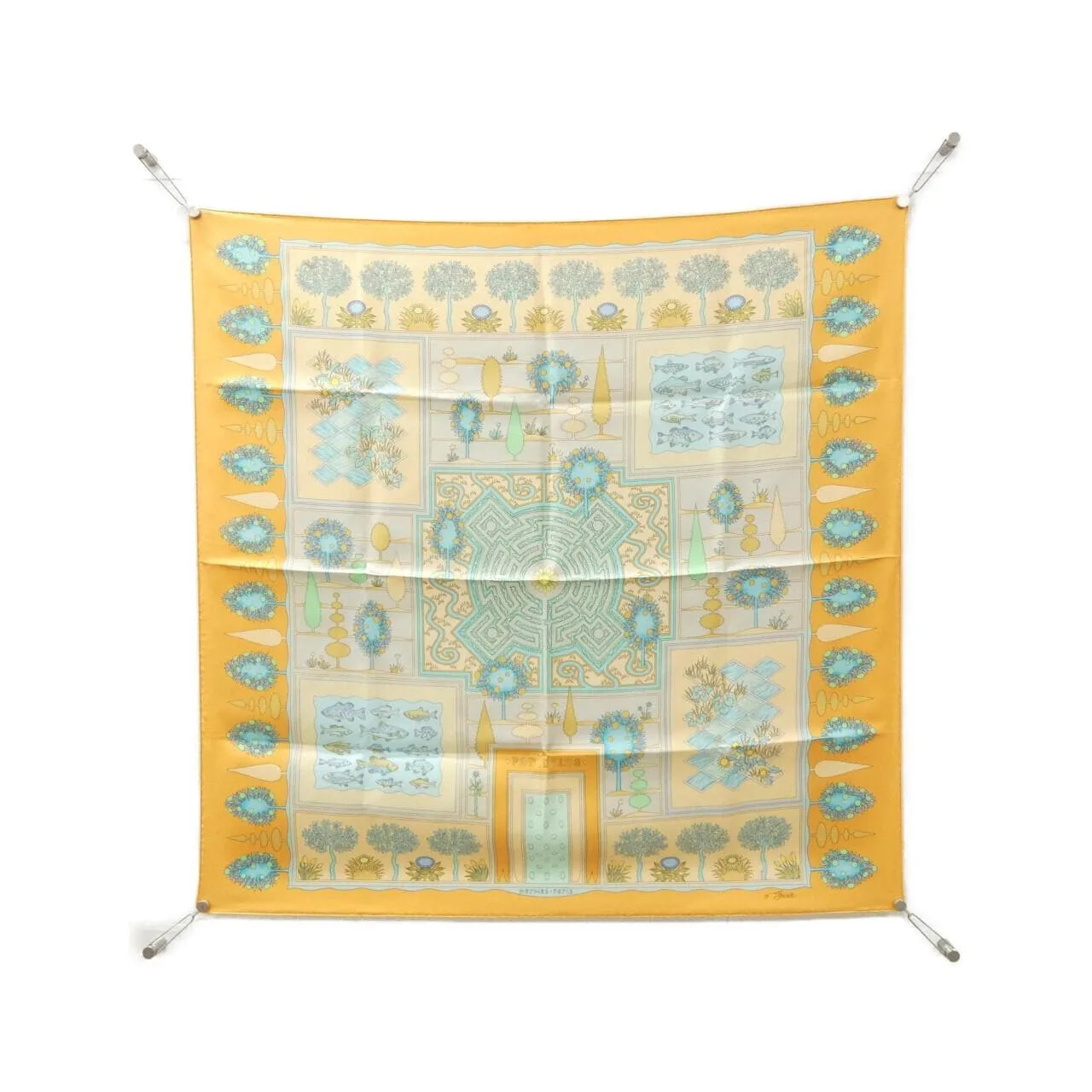 HERMES Scarf