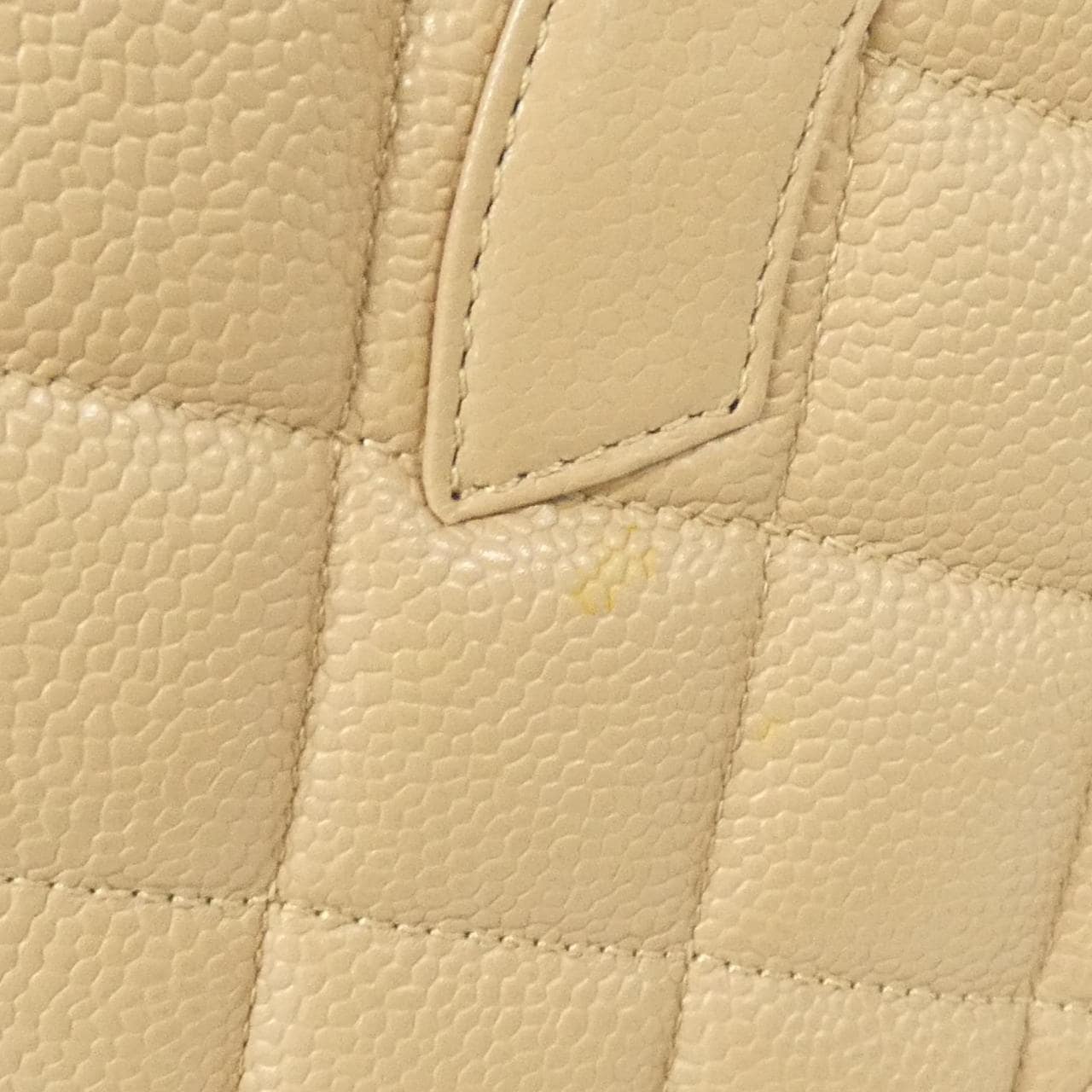 CHANEL Matelasse 1804 Handbag Grained Calfskin Beige Grained Calfskin - Thumbnail 7