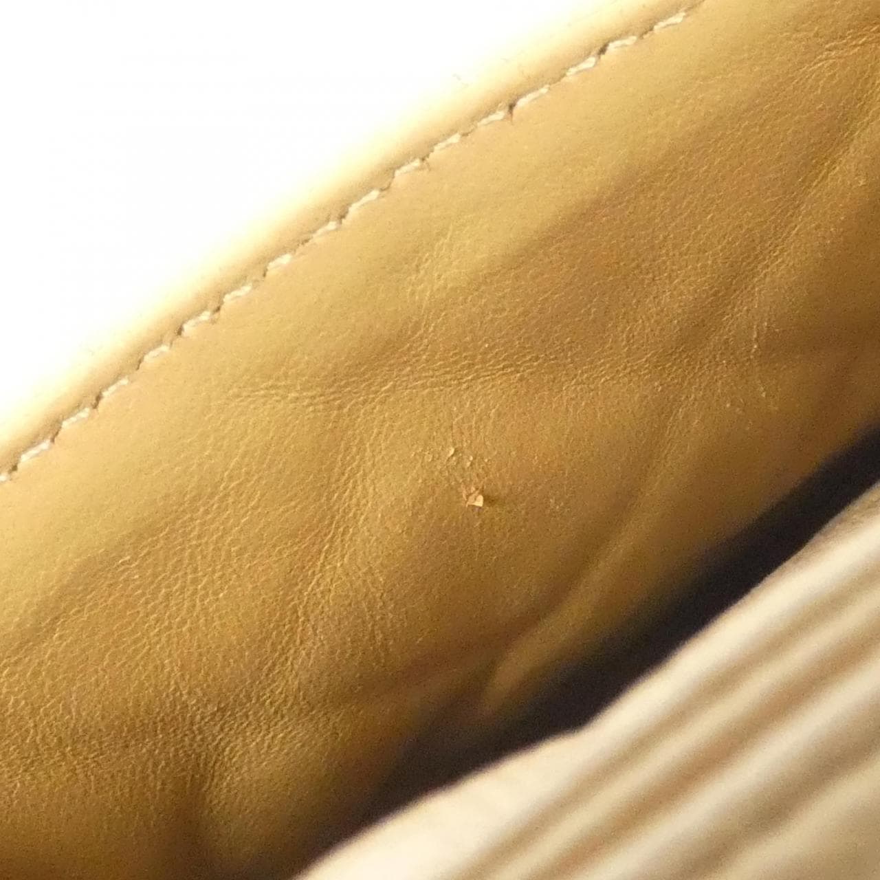 CHANEL Matelasse 1804 Handbag Grained Calfskin Beige Grained Calfskin - Thumbnail 10