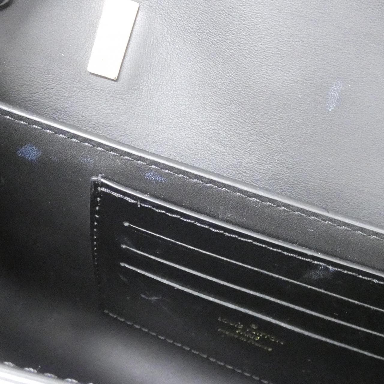 LOUIS VUITTON Capucines M12710 Shoulder Bag Black - Thumbnail 10