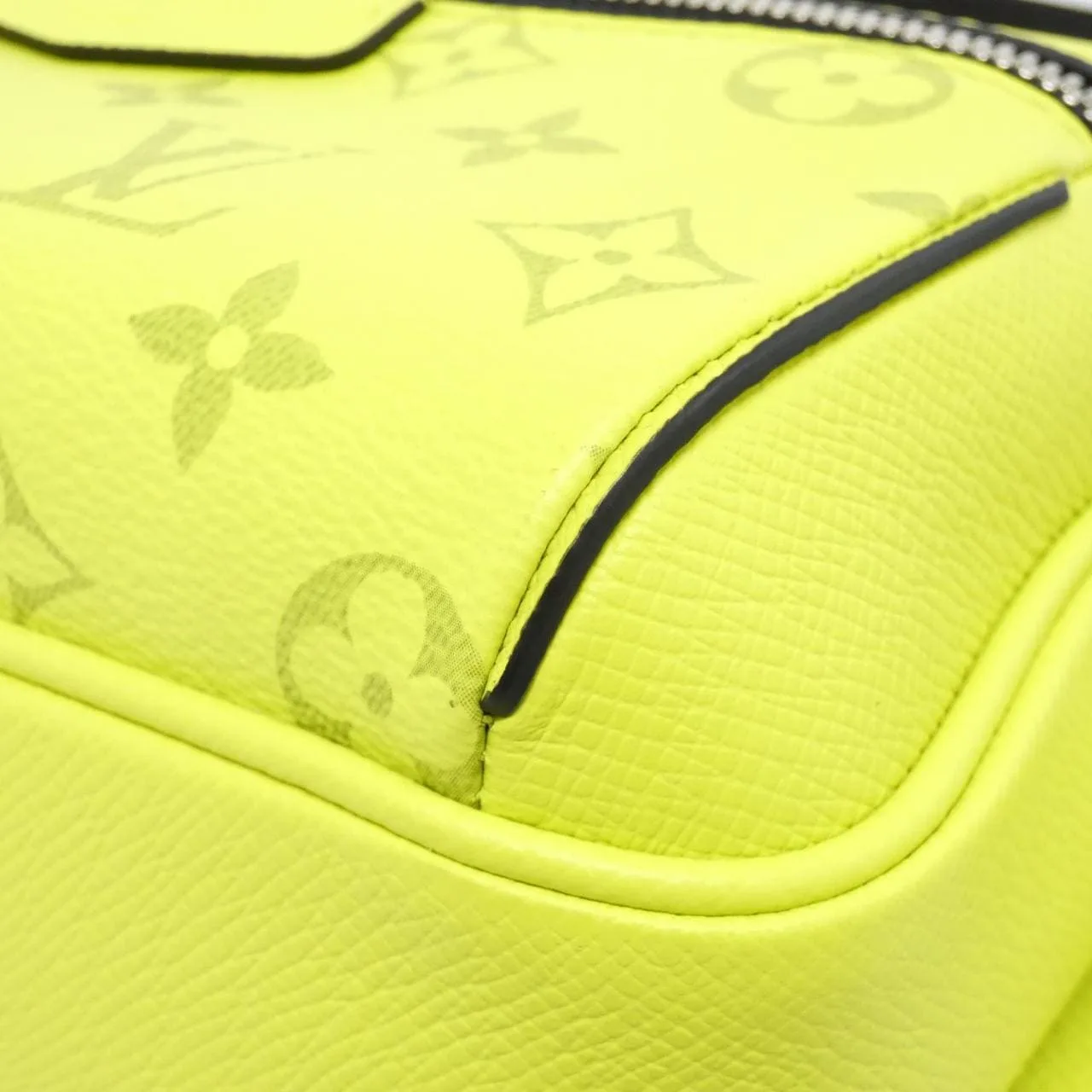 LOUIS VUITTON Bum Bag M30251 Shoulder Canvas Black Canvas Rank A - Thumbnail 3