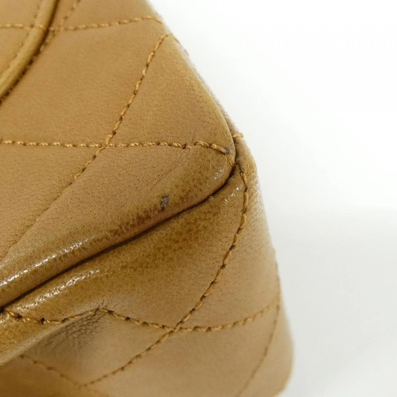 CHANEL Matelasse 1113 Shoulder Lambskin Beige Lambskin - Thumbnail 3