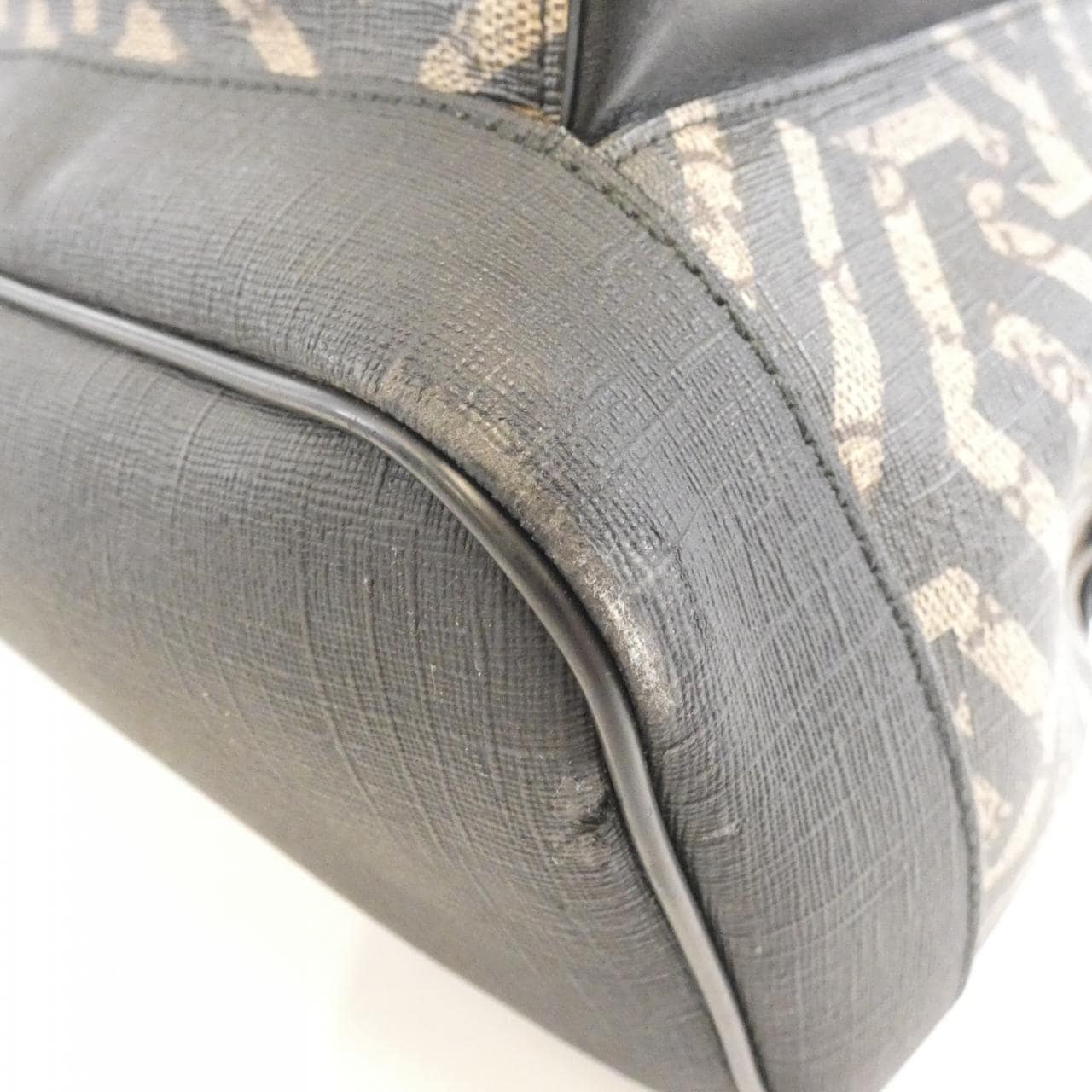 GUCCI 406370 KVW3X Backpack 黑色 中古品B - 縮圖 3