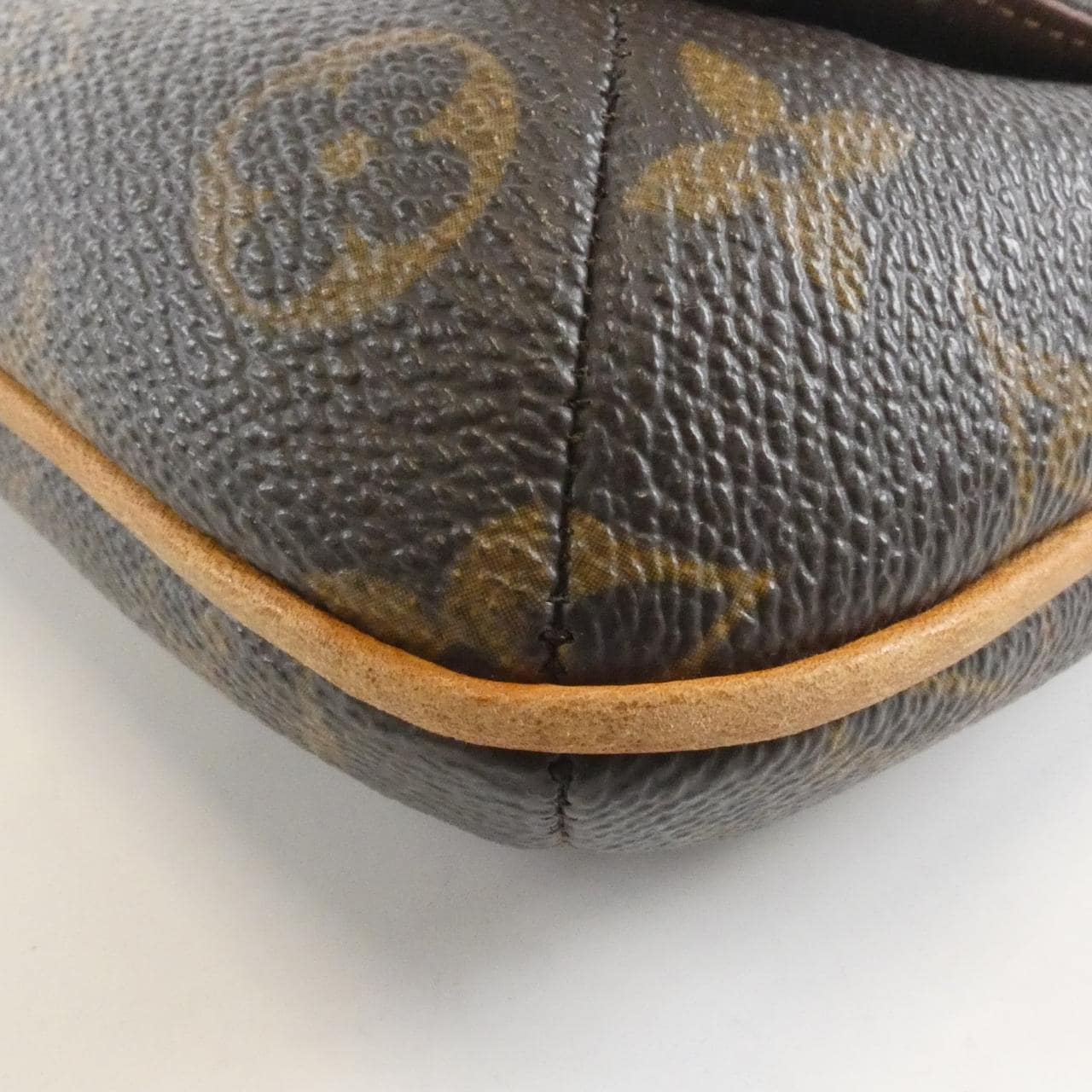 LOUIS VUITTON Musette M51387 Shoulder Monogram Black Monogram Rank B - Thumbnail 3