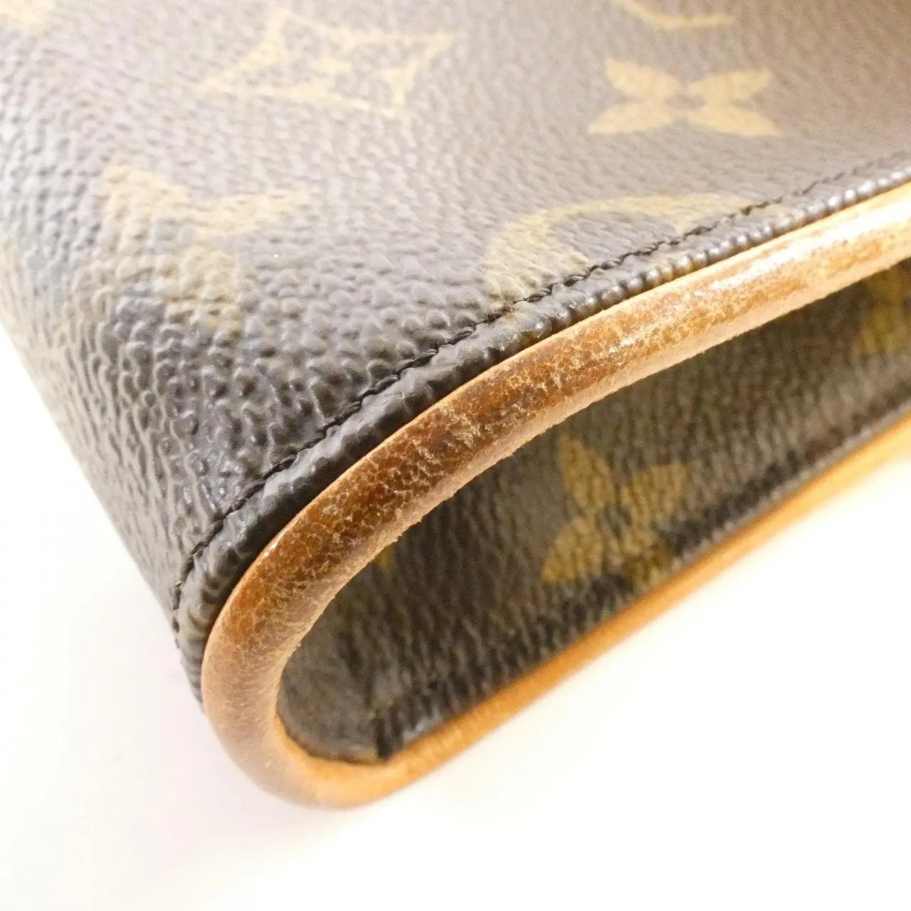 LOUIS VUITTON Pochette M51855+M67304 Belt Monogram 3