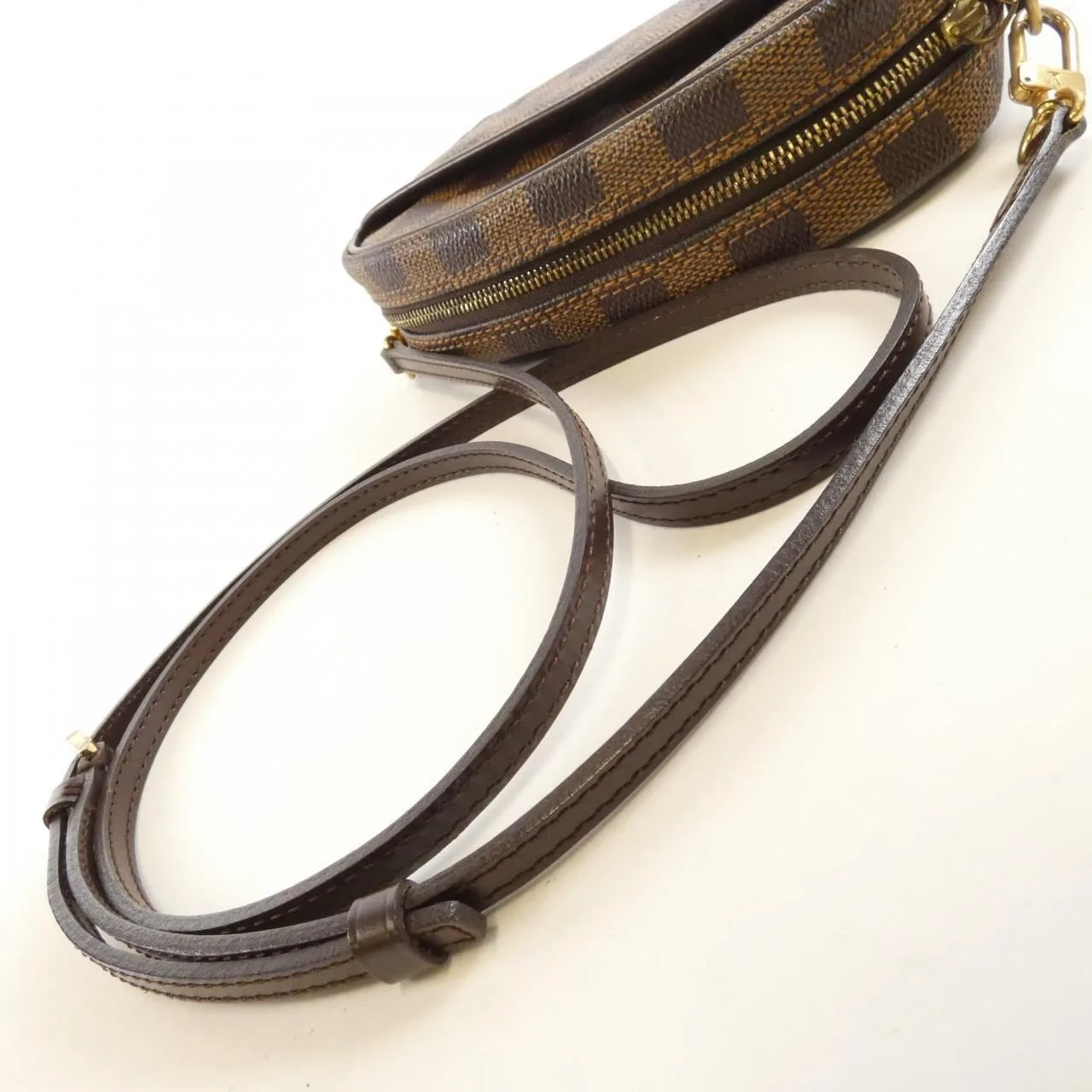 LOUIS VUITTON Pochette N51296 Shoulder Damier