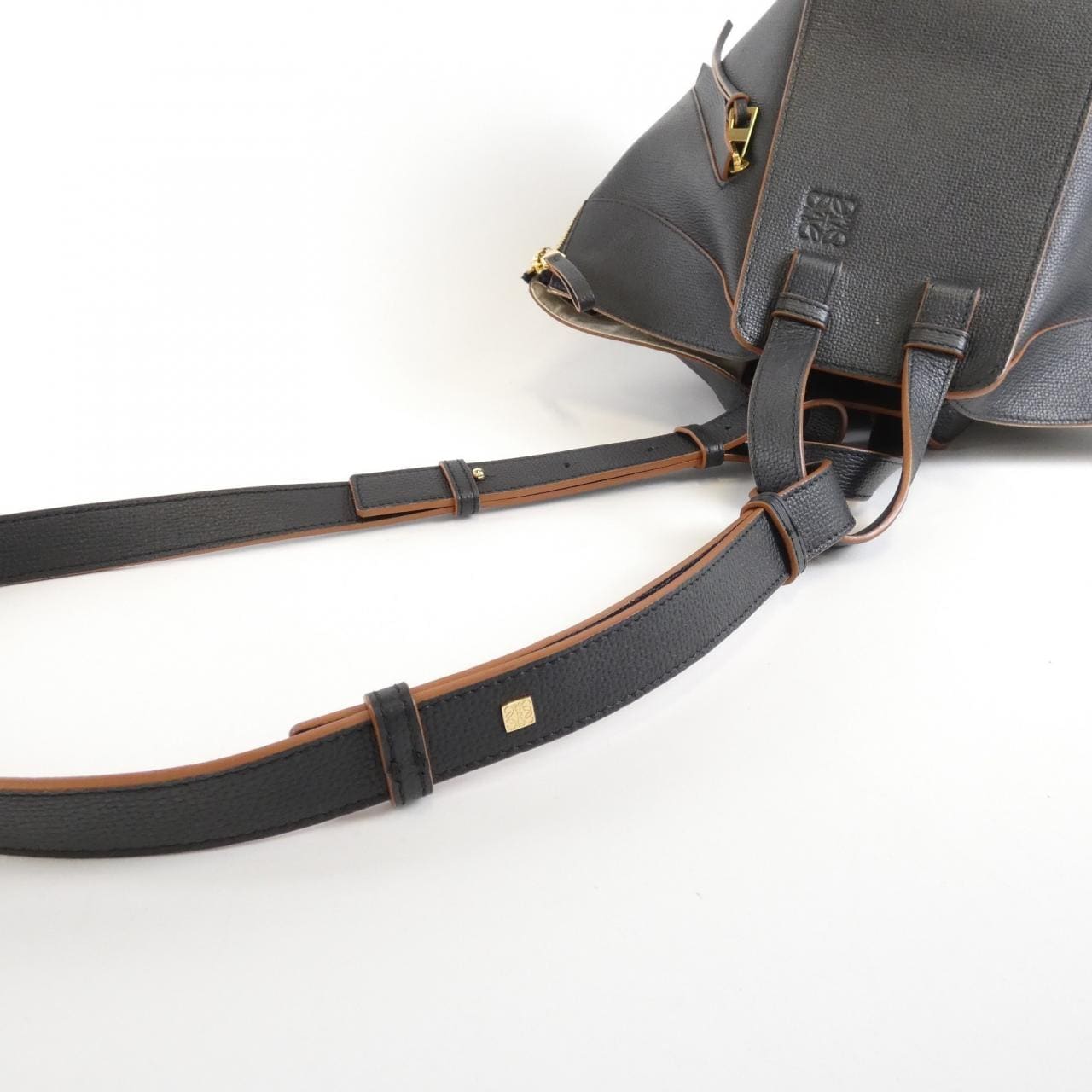 LOEWE Hammock A538S35X18 Shoulder Bag Black - Thumbnail 6