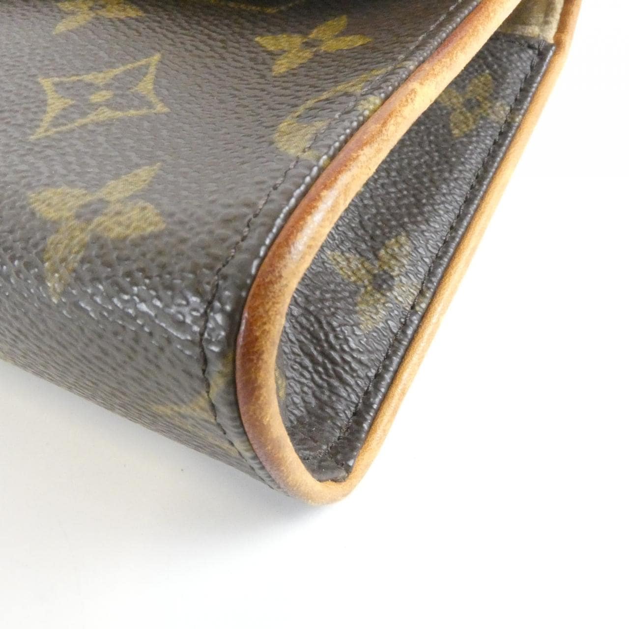 LOUIS VUITTON Pochette M51855+M67303 Belt Monogram 3